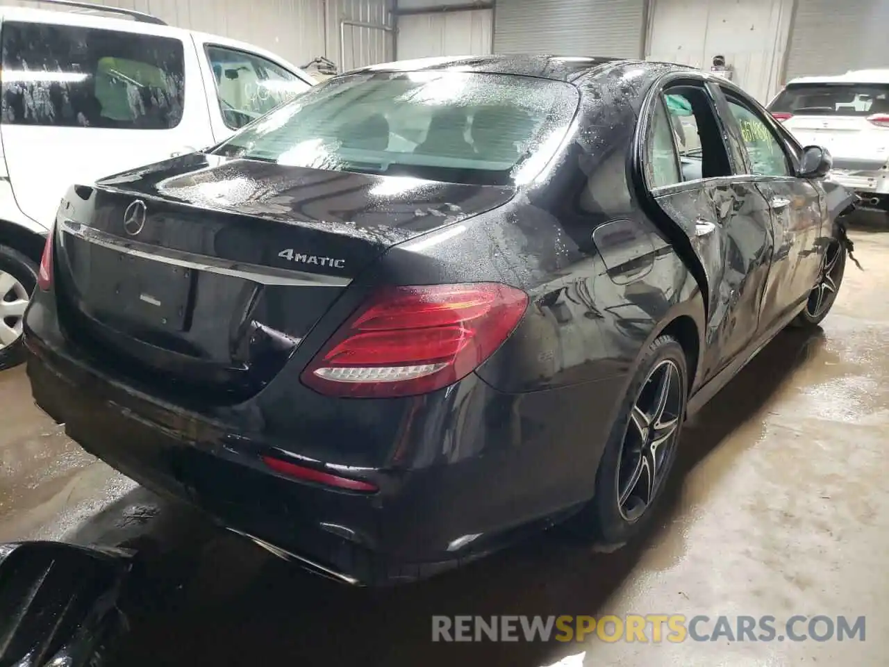 4 Photograph of a damaged car WDDZF4KB1KA532033 MERCEDES-BENZ E-CLASS 2019