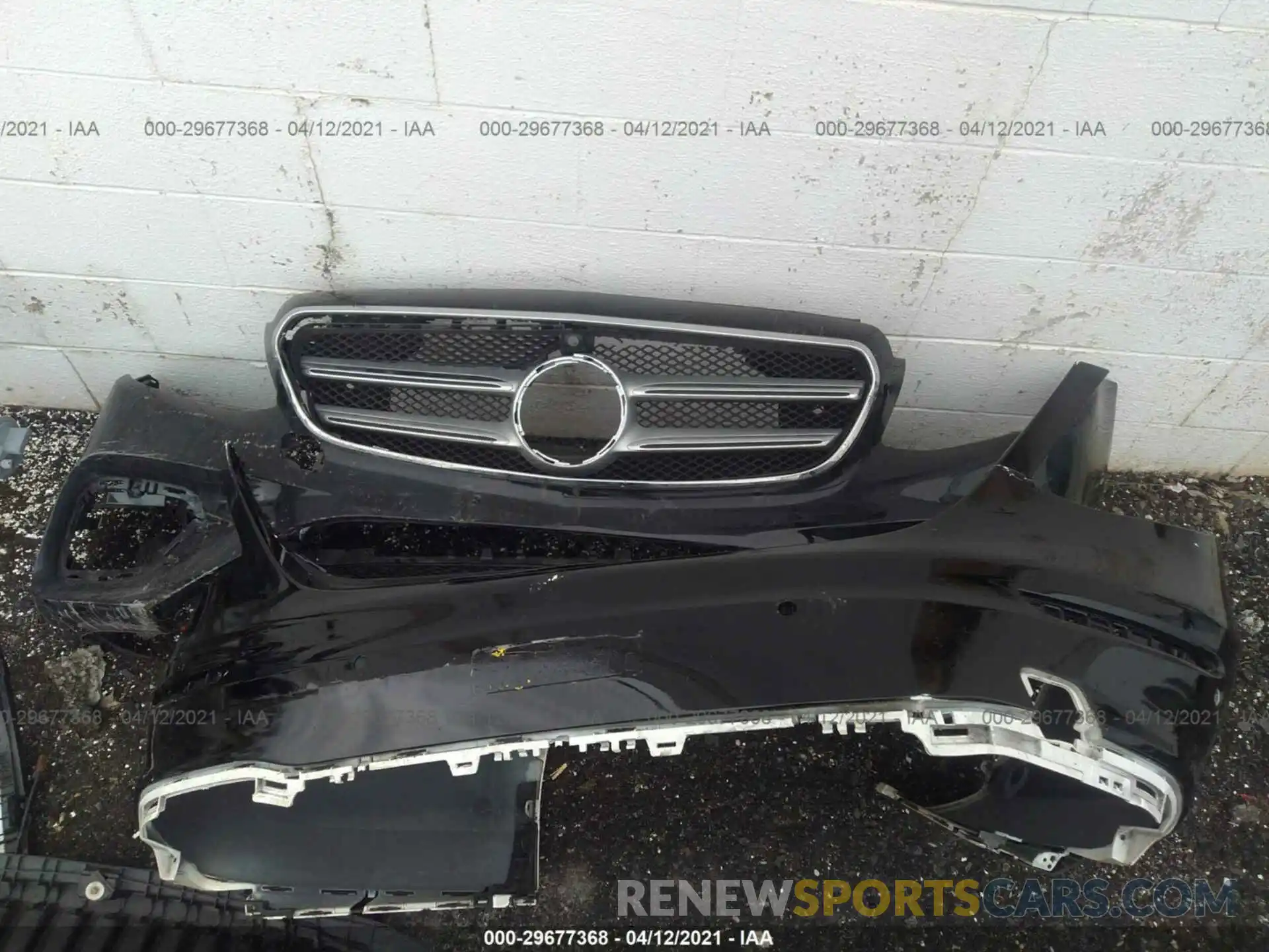 12 Photograph of a damaged car WDDZF4KB1KA546918 MERCEDES-BENZ E-CLASS 2019