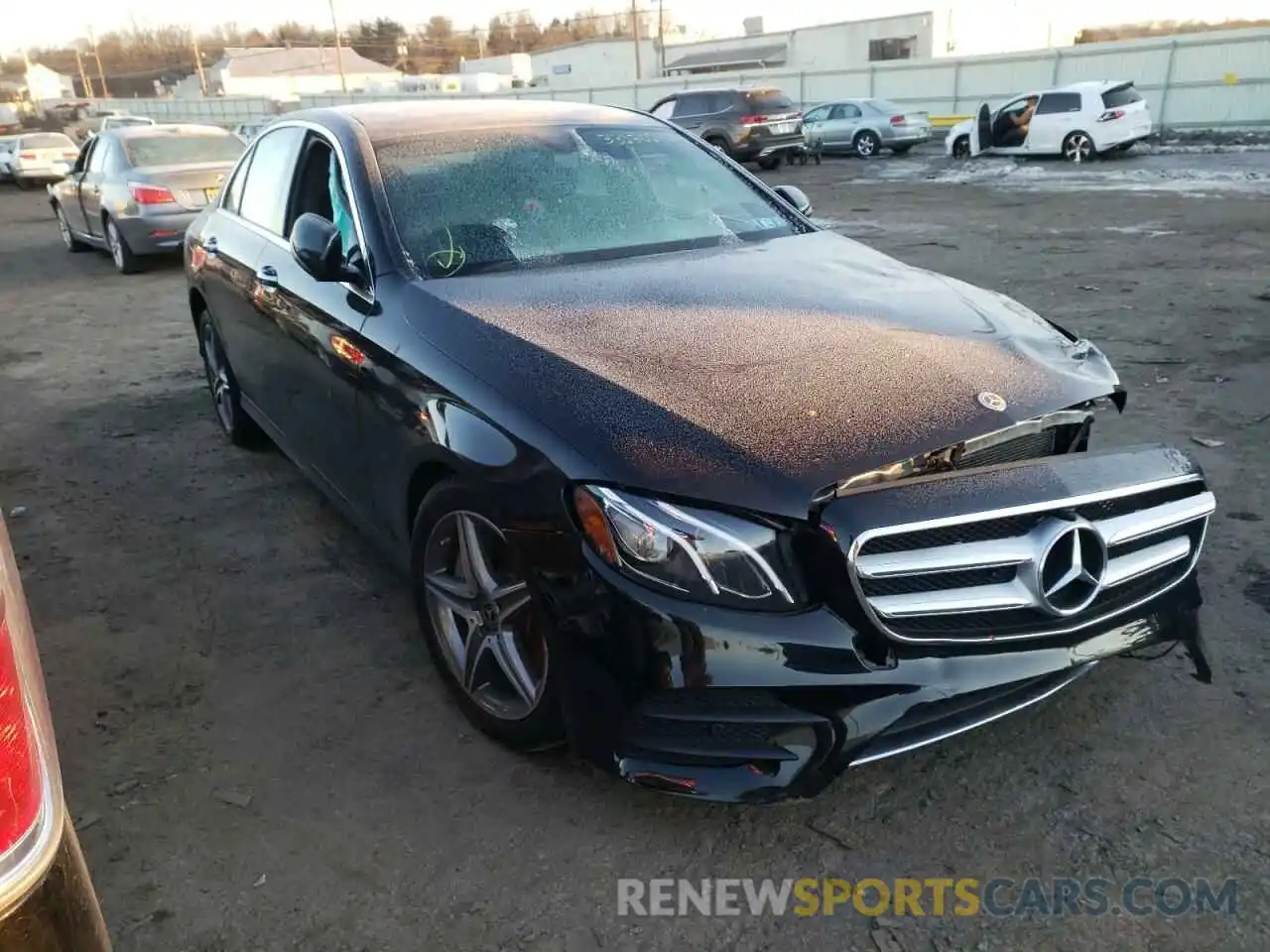 1 Photograph of a damaged car WDDZF4KB1KA552895 MERCEDES-BENZ E-CLASS 2019