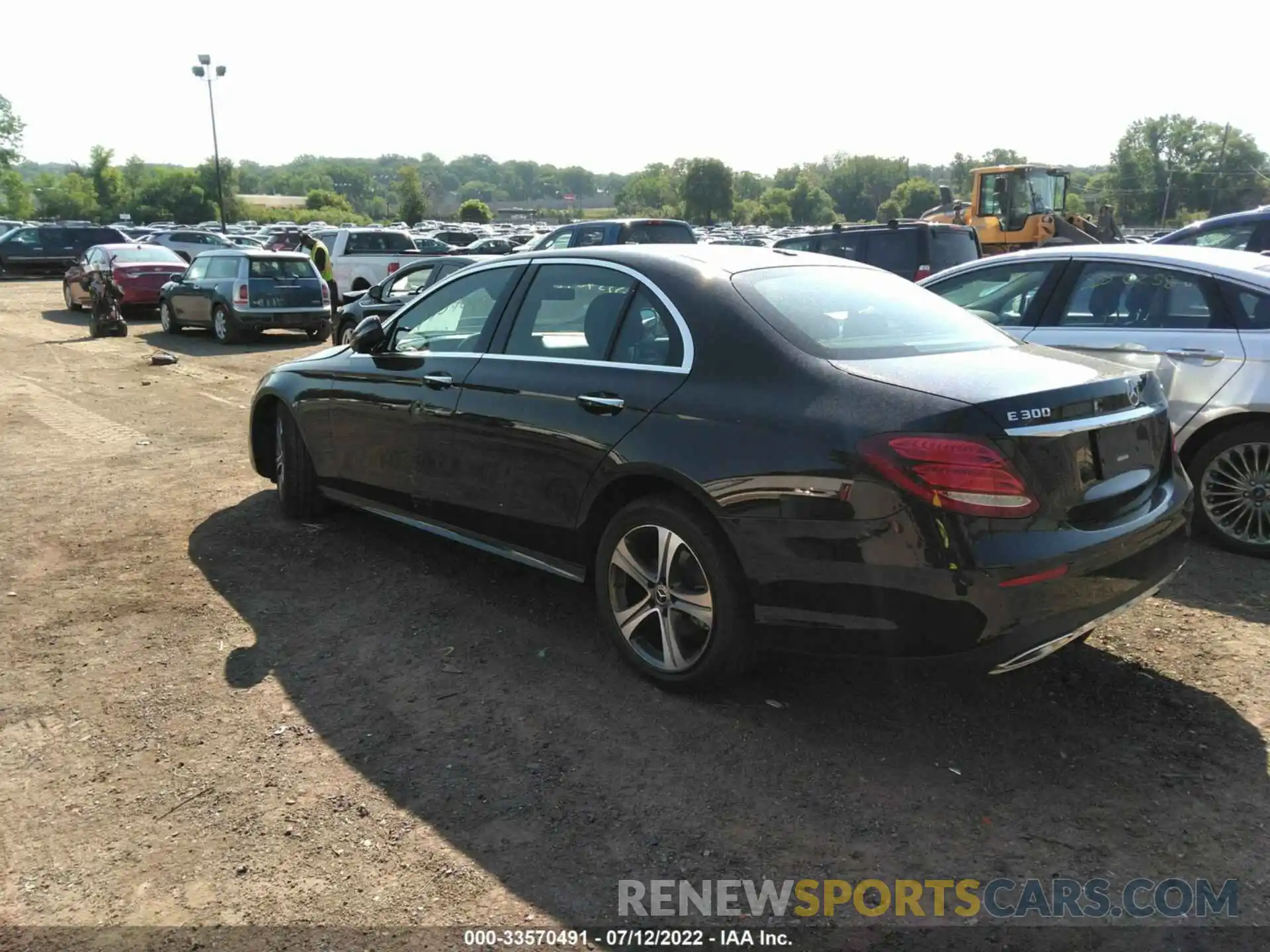 3 Photograph of a damaged car WDDZF4KB1KA554291 MERCEDES-BENZ E-CLASS 2019