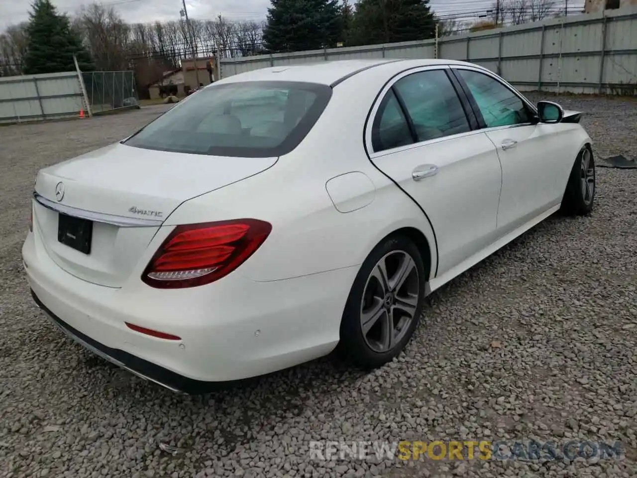 4 Photograph of a damaged car WDDZF4KB1KA562522 MERCEDES-BENZ E-CLASS 2019