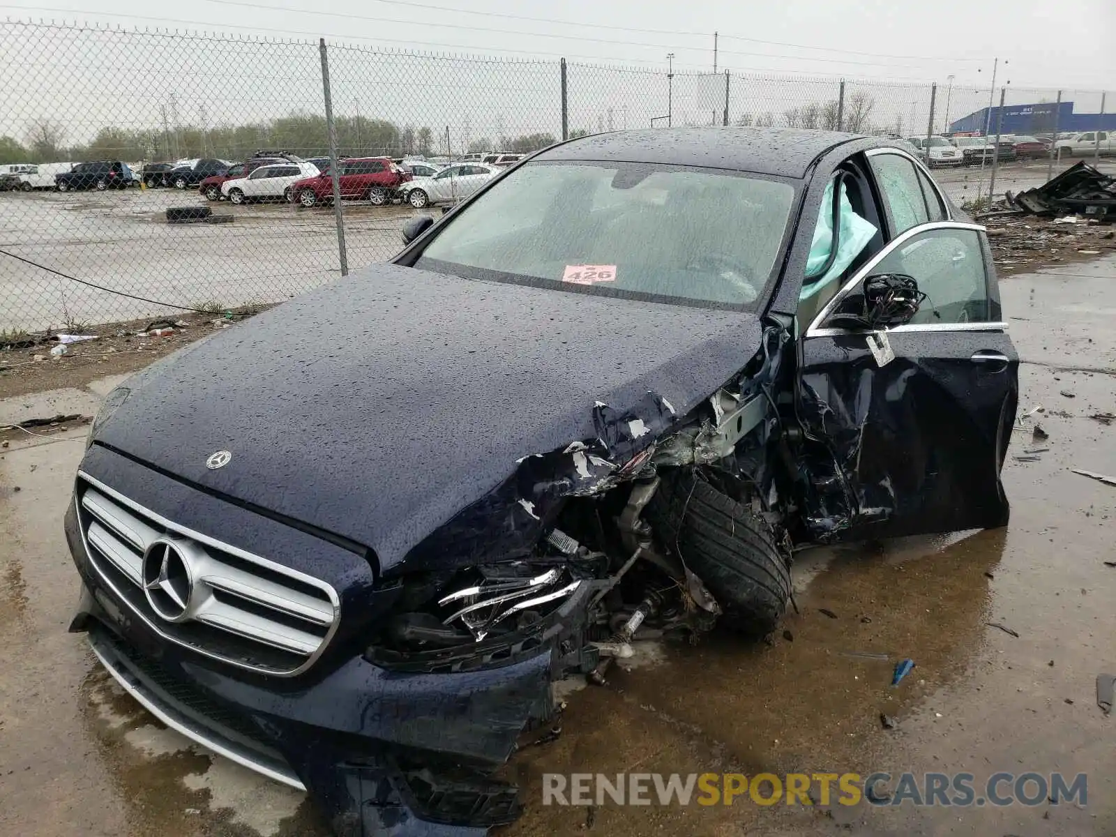 2 Photograph of a damaged car WDDZF4KB1KA567235 MERCEDES-BENZ E CLASS 2019