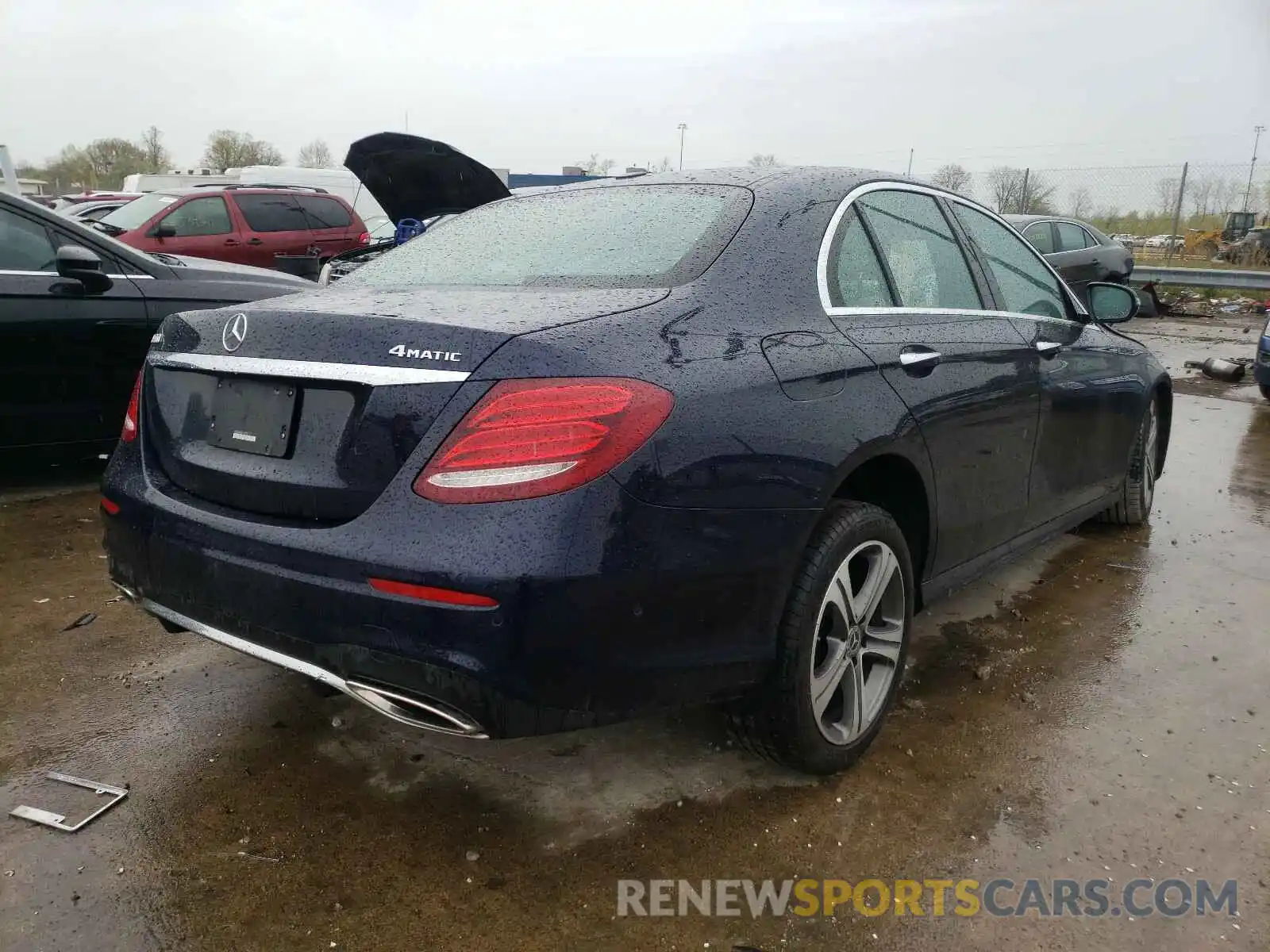 4 Photograph of a damaged car WDDZF4KB1KA567235 MERCEDES-BENZ E CLASS 2019