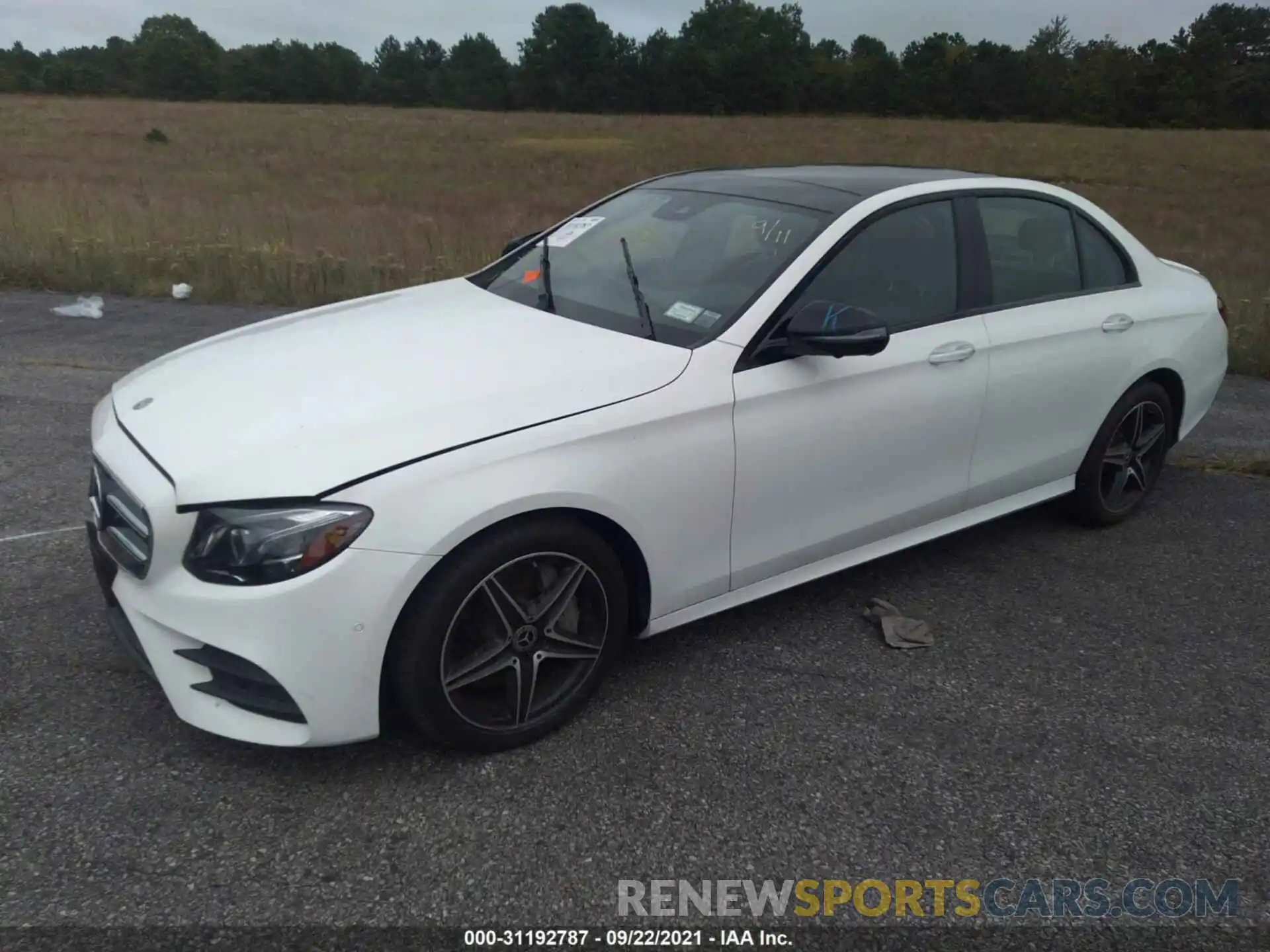 2 Photograph of a damaged car WDDZF4KB1KA570068 MERCEDES-BENZ E-CLASS 2019