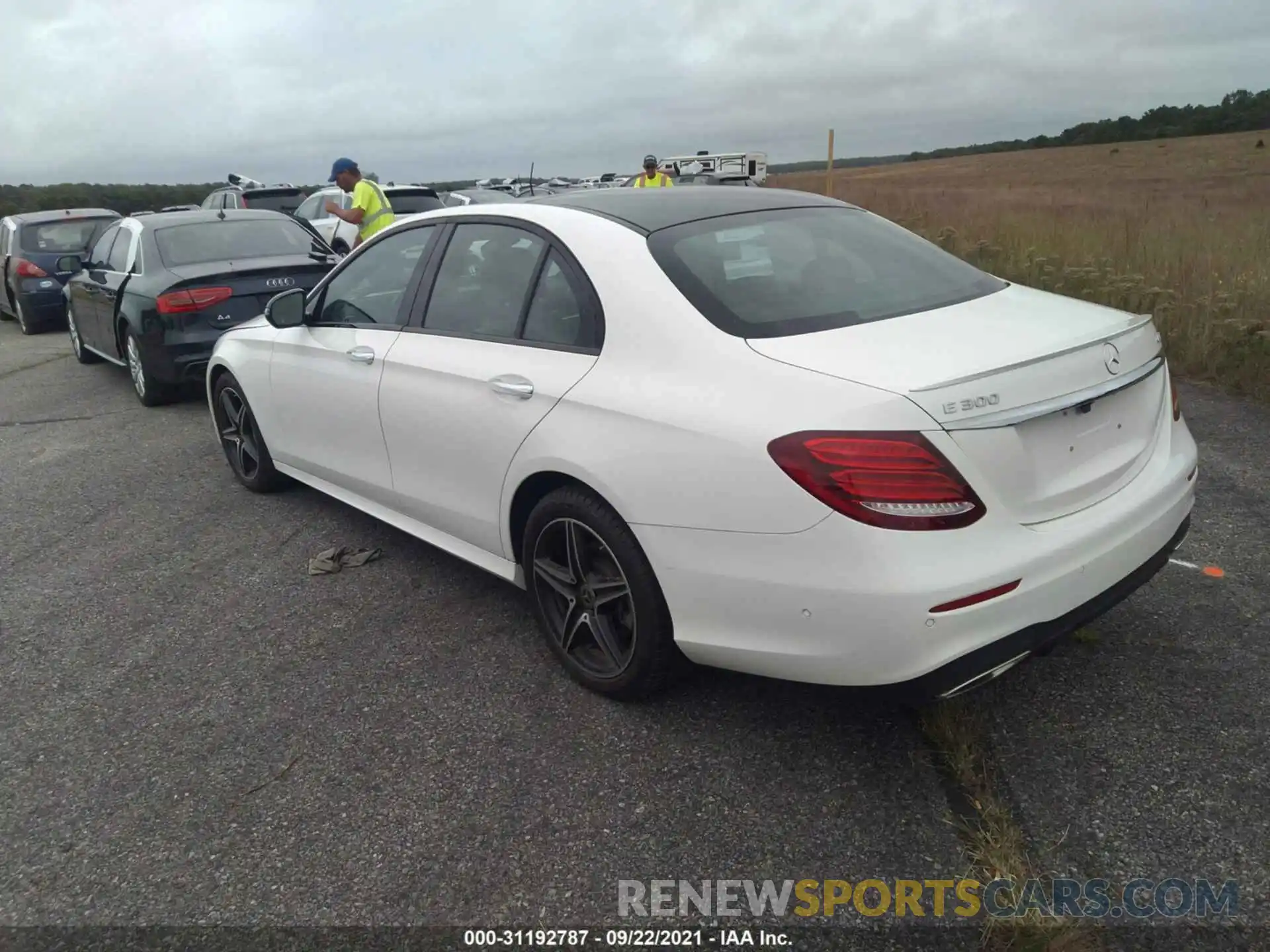 3 Photograph of a damaged car WDDZF4KB1KA570068 MERCEDES-BENZ E-CLASS 2019