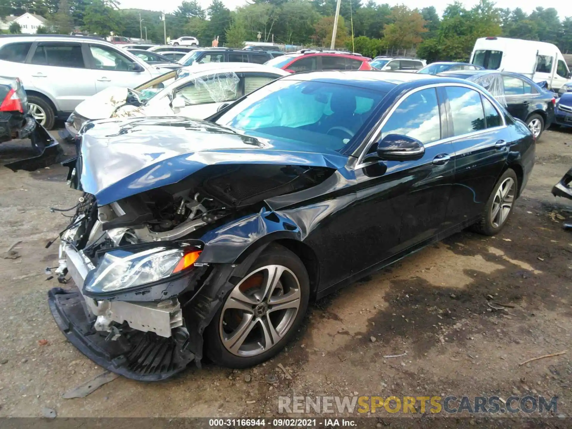 2 Photograph of a damaged car WDDZF4KB1KA643763 MERCEDES-BENZ E-CLASS 2019