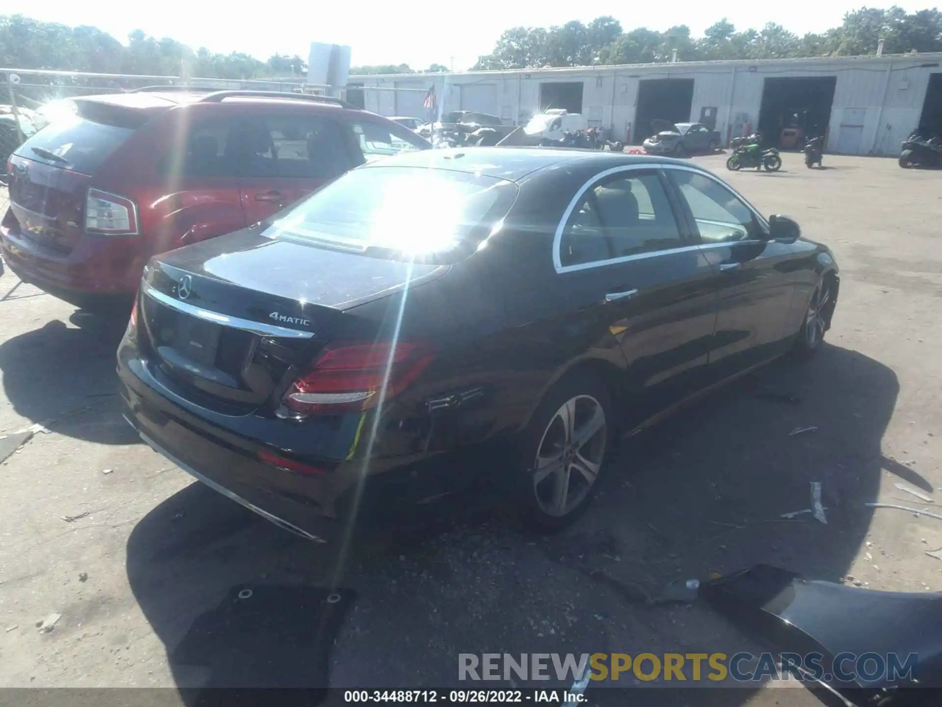 4 Photograph of a damaged car WDDZF4KB2KA505388 MERCEDES-BENZ E-CLASS 2019