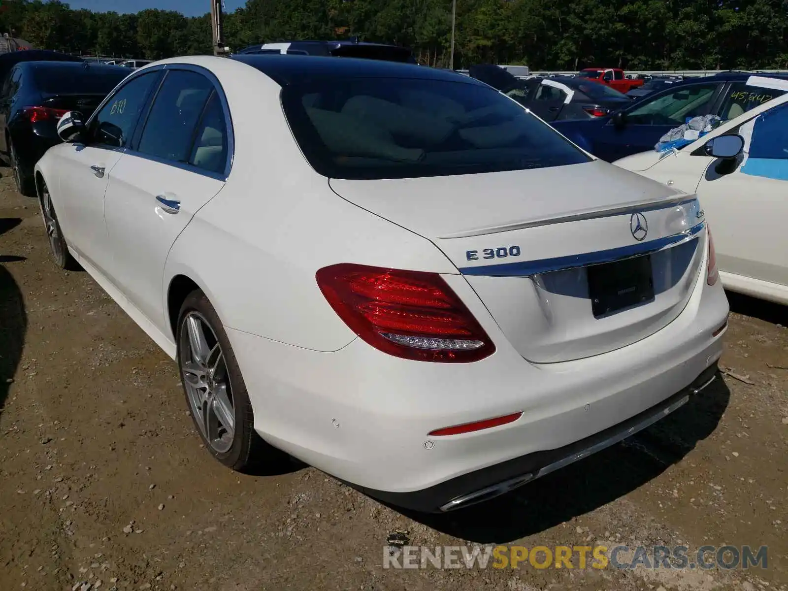 3 Photograph of a damaged car WDDZF4KB2KA579927 MERCEDES-BENZ E-CLASS 2019