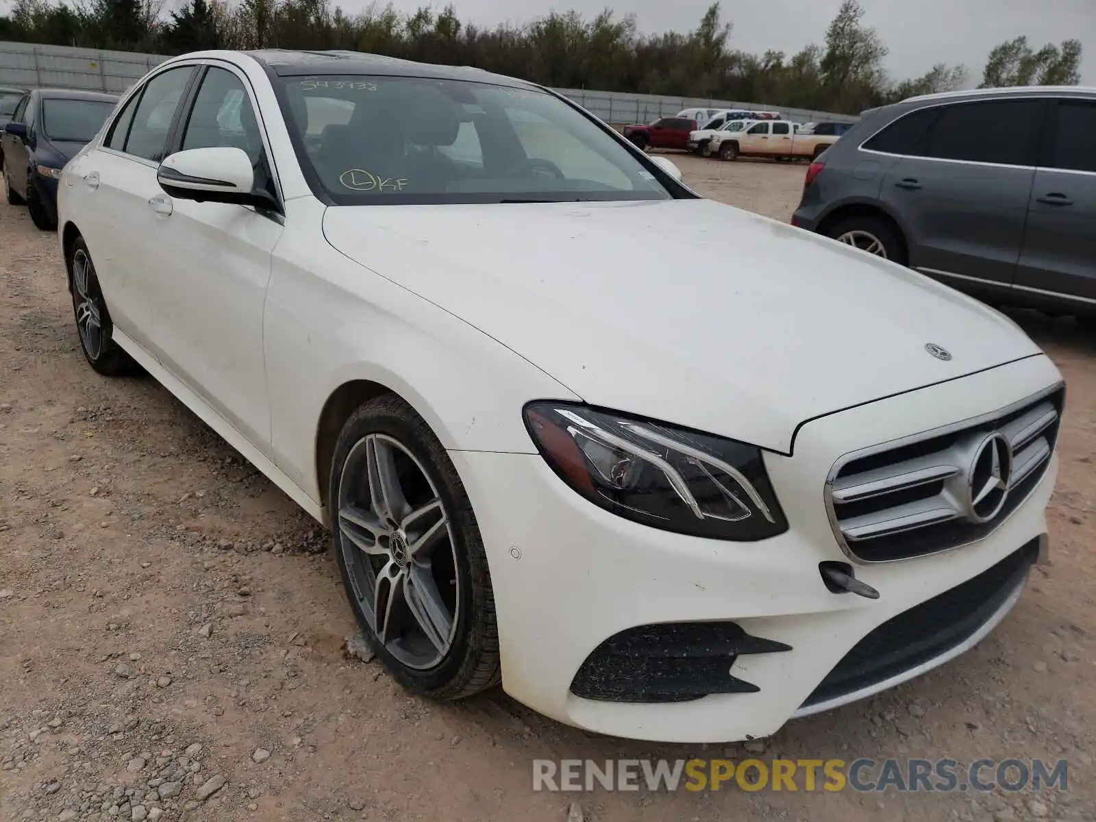 1 Photograph of a damaged car WDDZF4KB3KA543938 MERCEDES-BENZ E-CLASS 2019