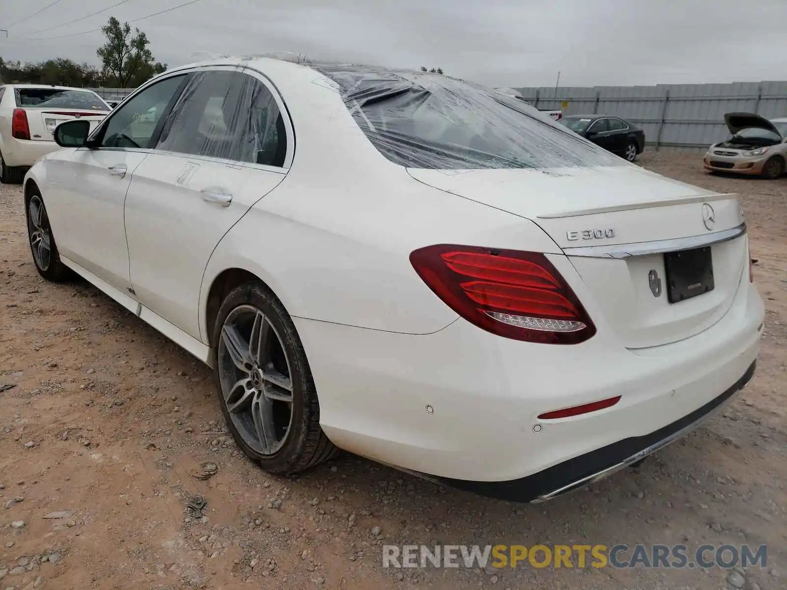 3 Photograph of a damaged car WDDZF4KB3KA543938 MERCEDES-BENZ E-CLASS 2019