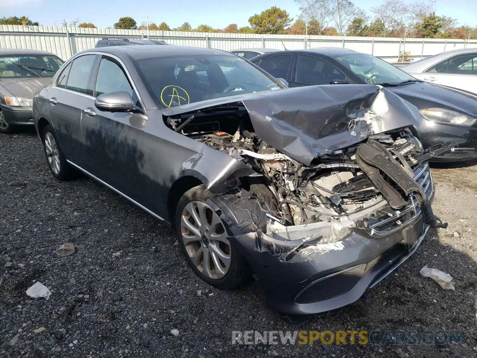 1 Photograph of a damaged car WDDZF4KB3KA574073 MERCEDES-BENZ E-CLASS 2019