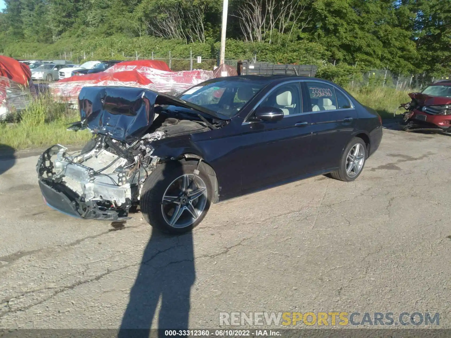 2 Photograph of a damaged car WDDZF4KB3KA586305 MERCEDES-BENZ E-CLASS 2019