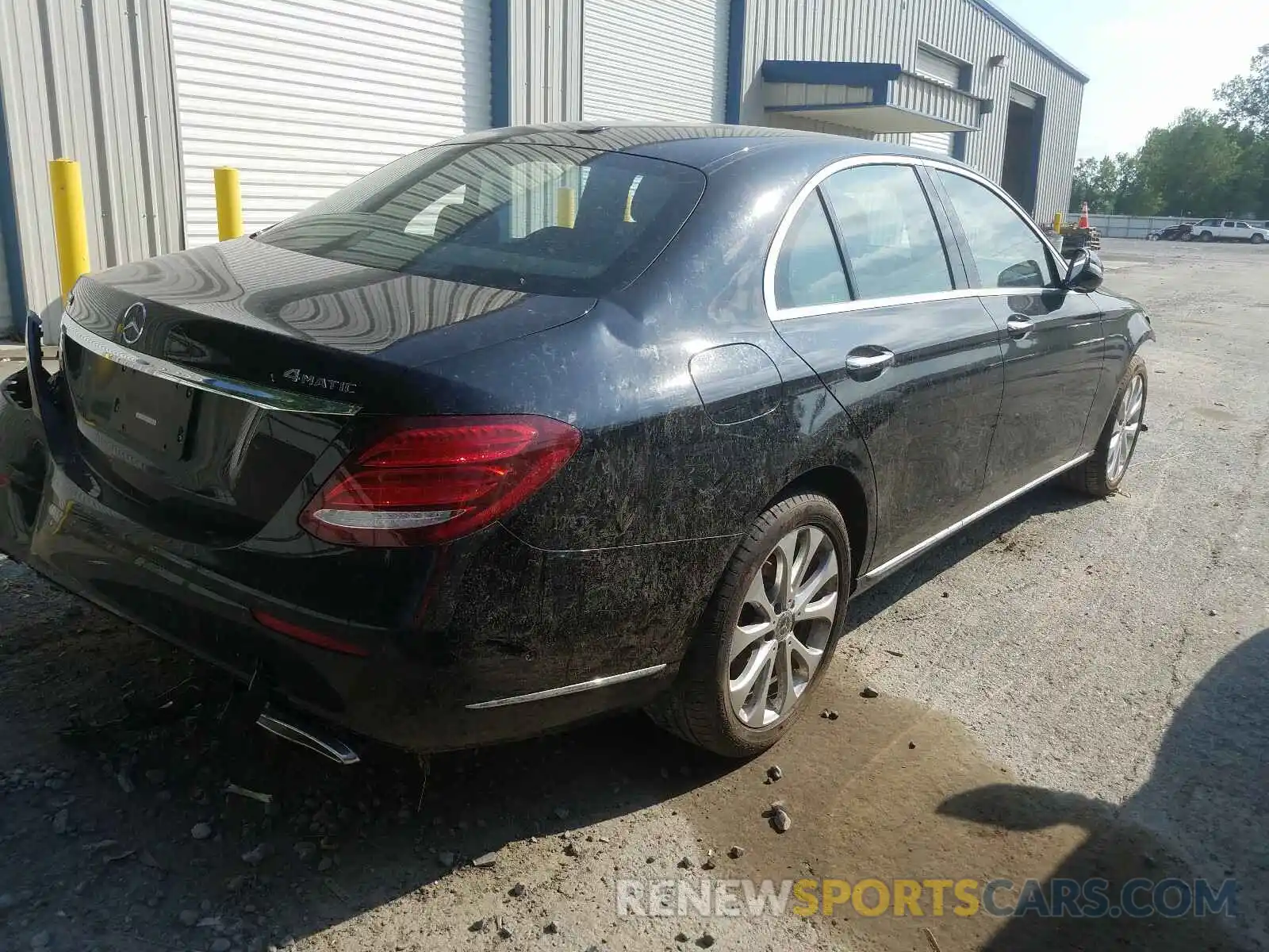 4 Photograph of a damaged car WDDZF4KB3KA605032 MERCEDES-BENZ E CLASS 2019