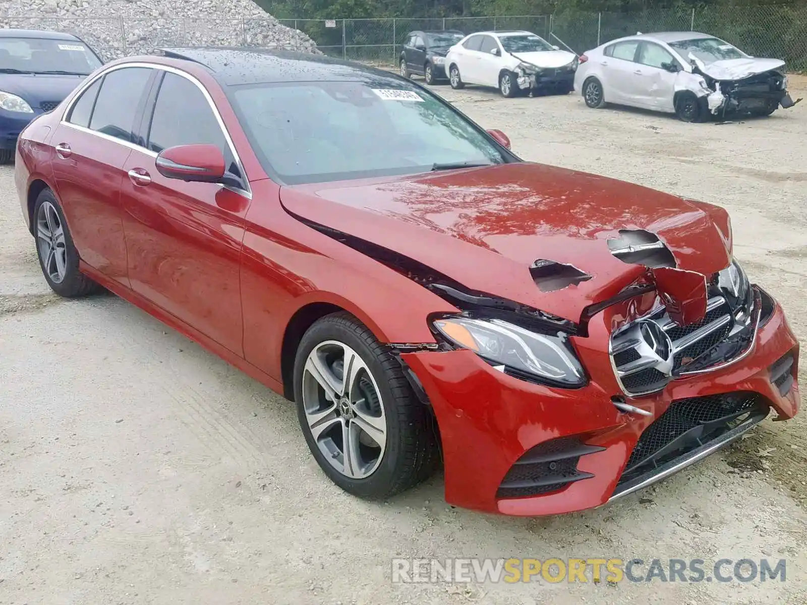 1 Photograph of a damaged car WDDZF4KB3KA610439 MERCEDES-BENZ E CLASS 2019