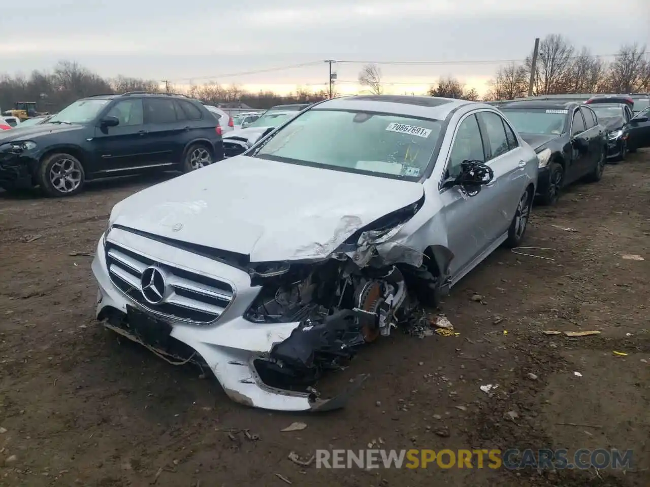 2 Photograph of a damaged car WDDZF4KB3KA647569 MERCEDES-BENZ E-CLASS 2019