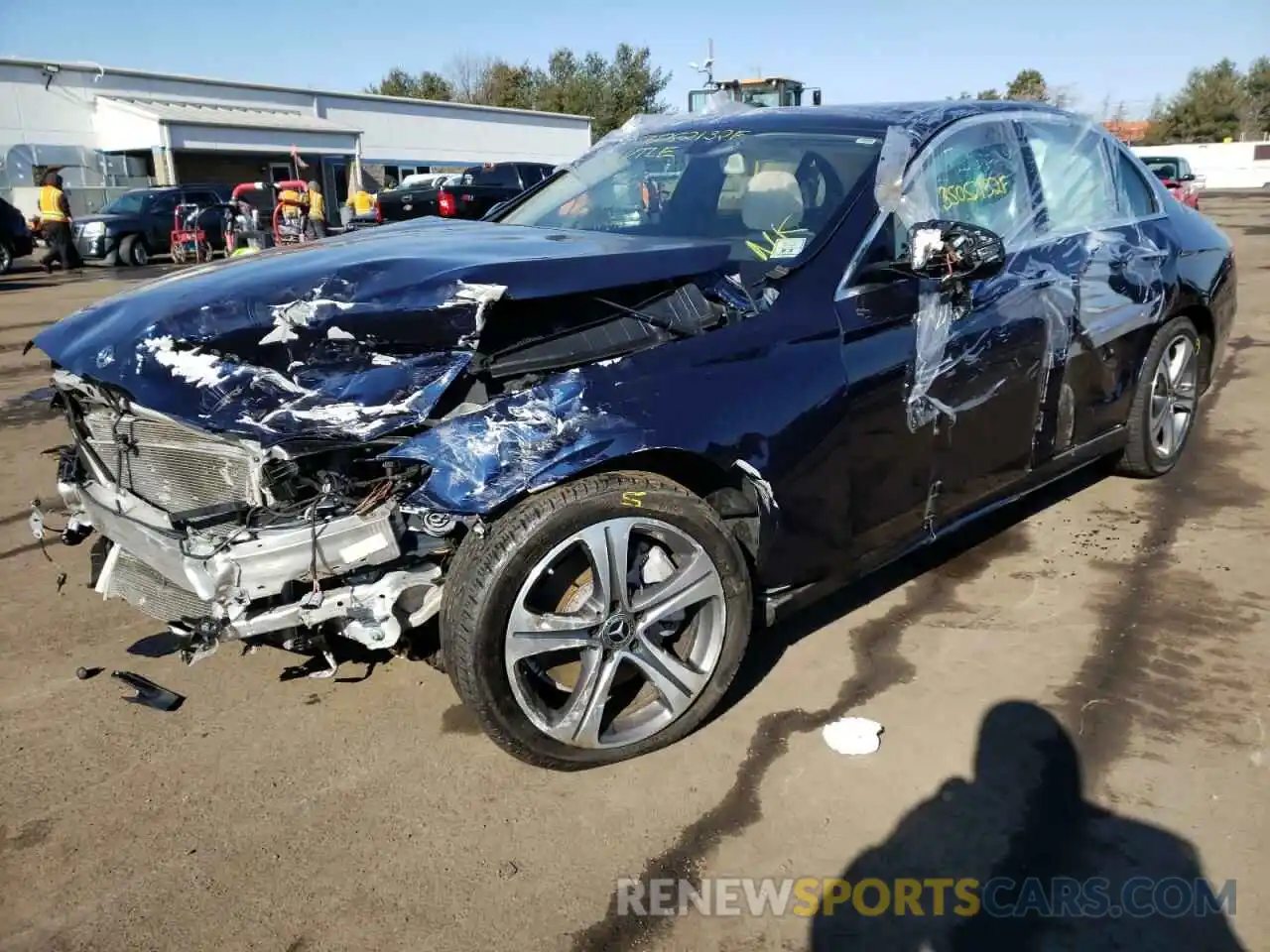 2 Photograph of a damaged car WDDZF4KB3KA648950 MERCEDES-BENZ E-CLASS 2019