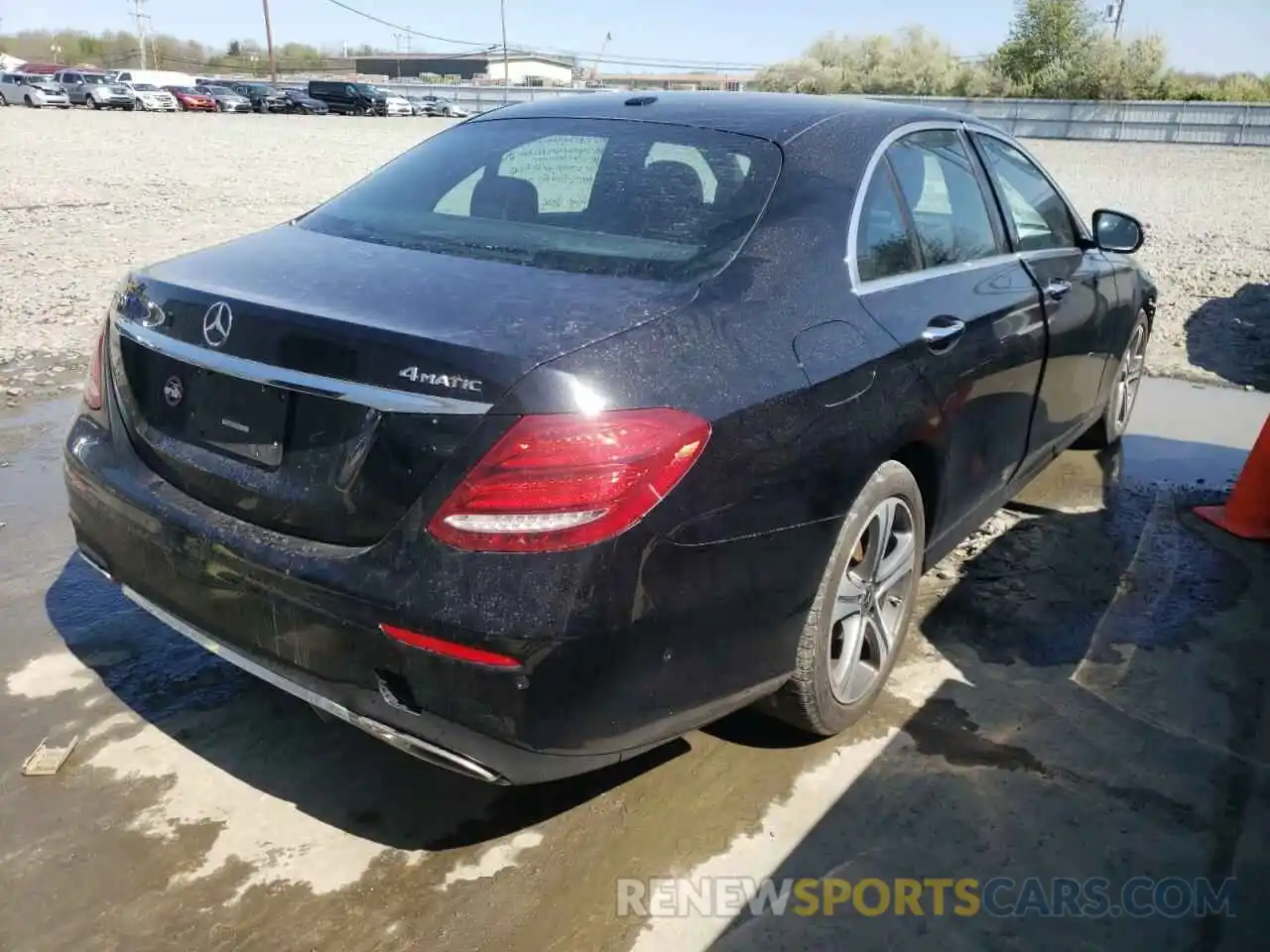 4 Photograph of a damaged car WDDZF4KB4KA508258 MERCEDES-BENZ E-CLASS 2019