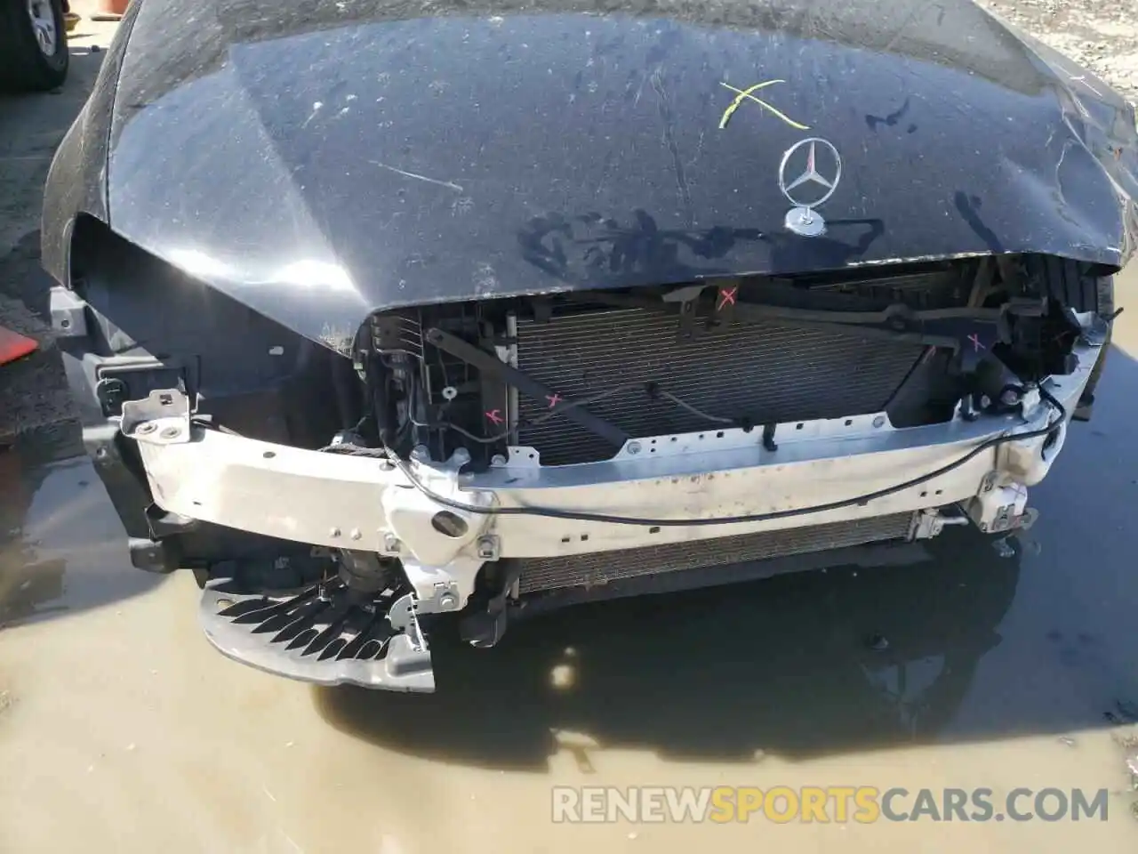 9 Photograph of a damaged car WDDZF4KB4KA508258 MERCEDES-BENZ E-CLASS 2019