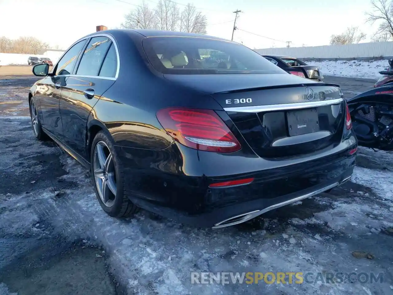 3 Photograph of a damaged car WDDZF4KB4KA510589 MERCEDES-BENZ E-CLASS 2019