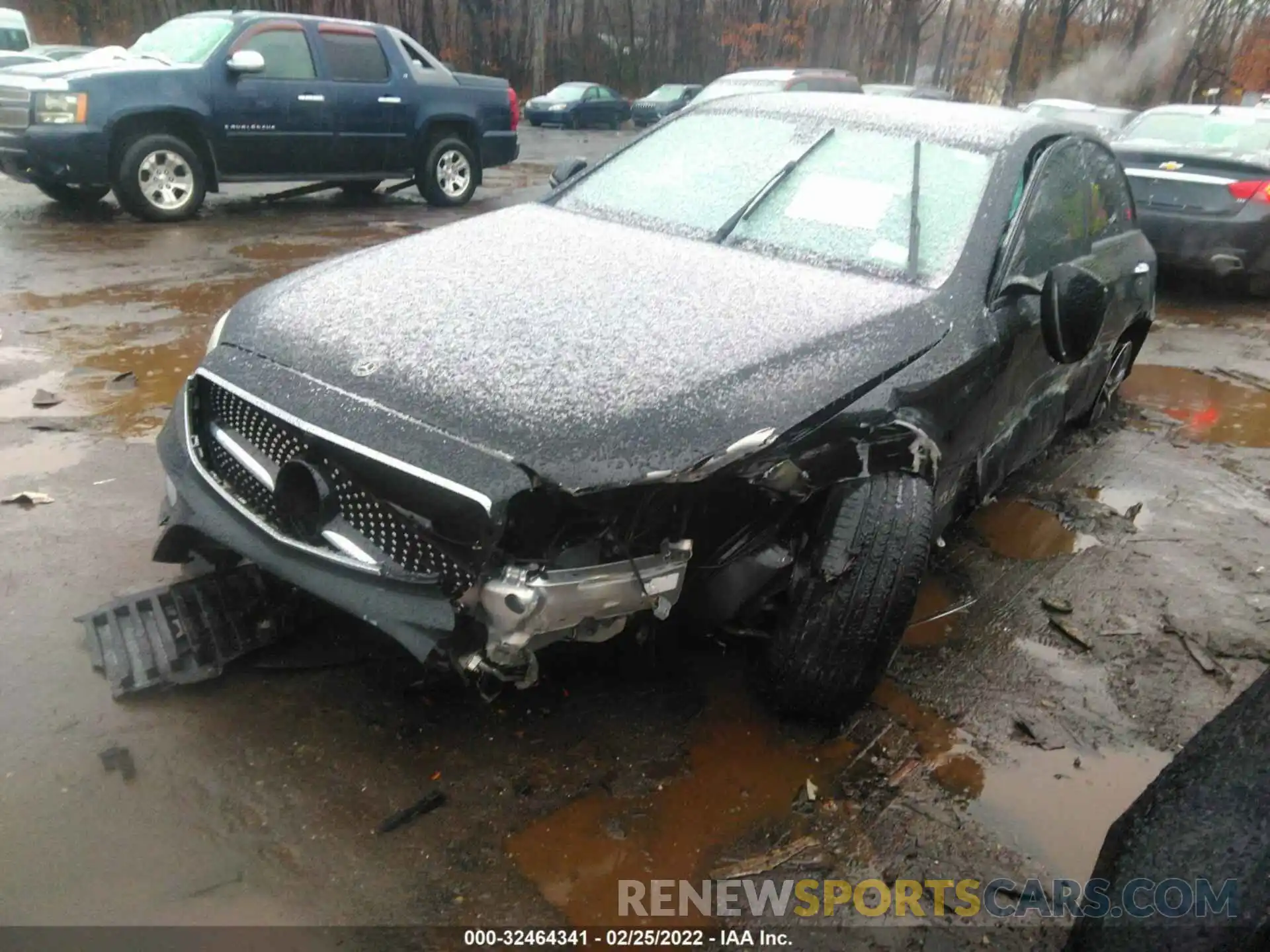 2 Photograph of a damaged car WDDZF4KB4KA521527 MERCEDES-BENZ E-CLASS 2019