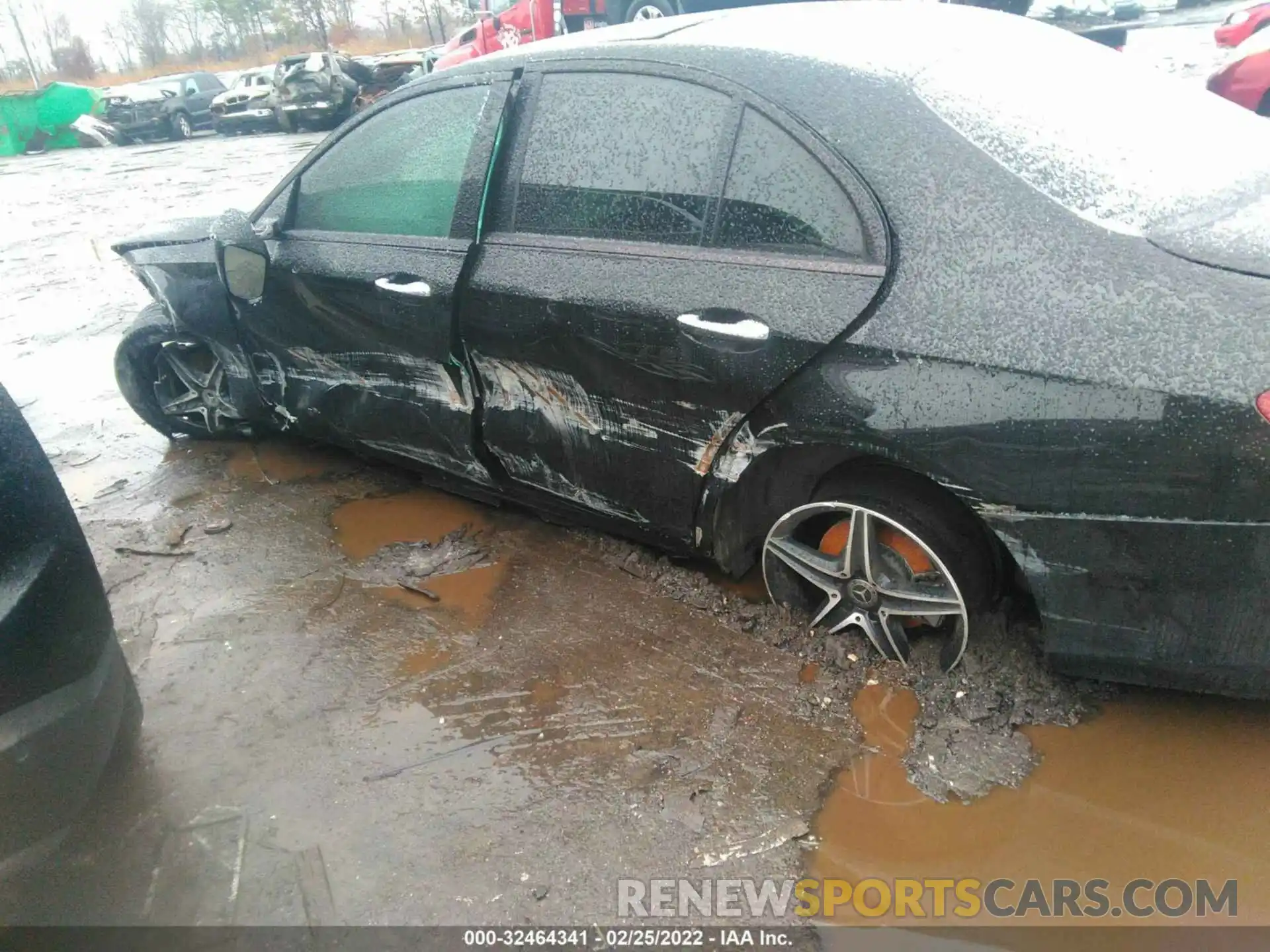 6 Photograph of a damaged car WDDZF4KB4KA521527 MERCEDES-BENZ E-CLASS 2019