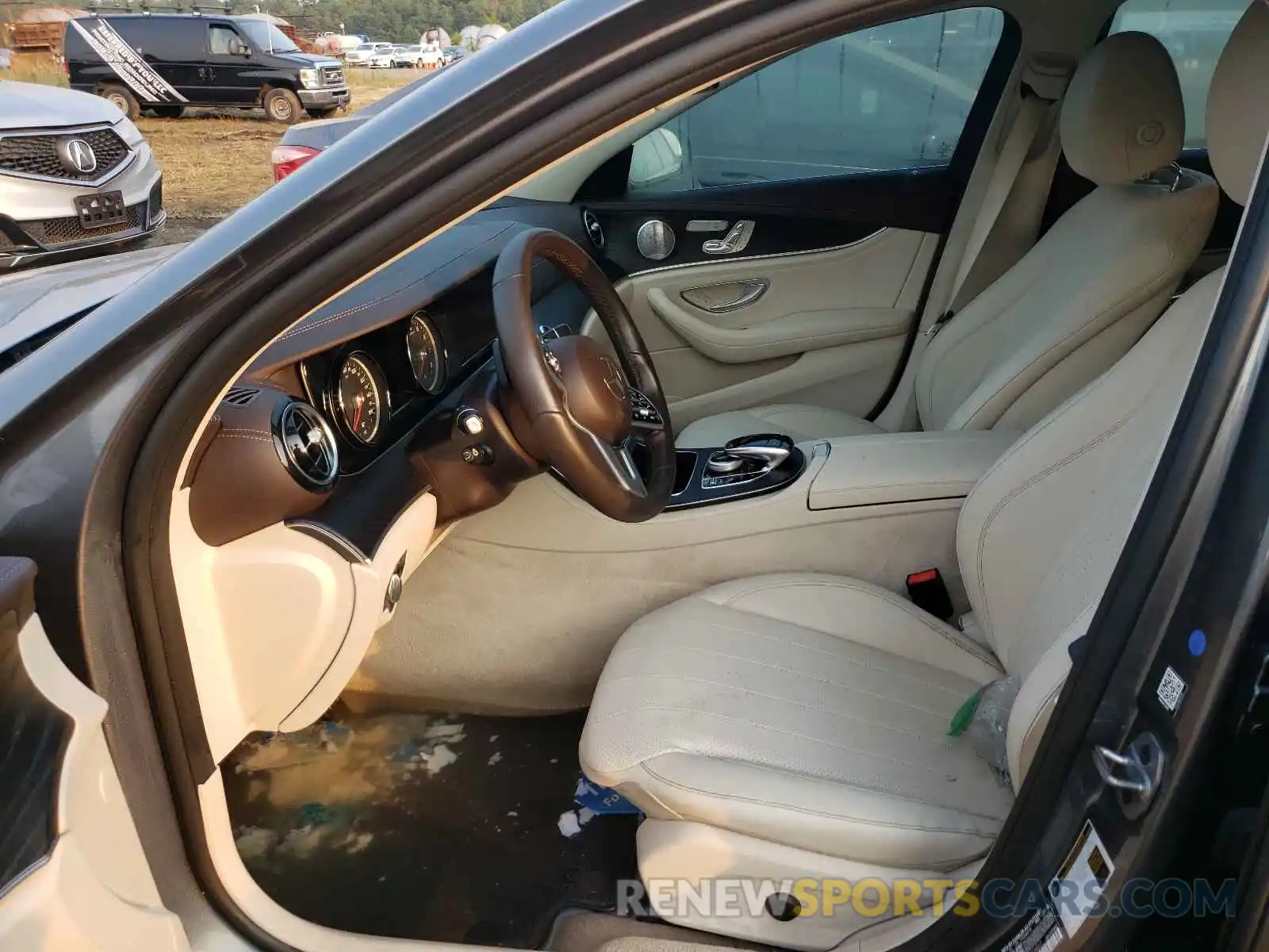 5 Photograph of a damaged car WDDZF4KB4KA553457 MERCEDES-BENZ E-CLASS 2019