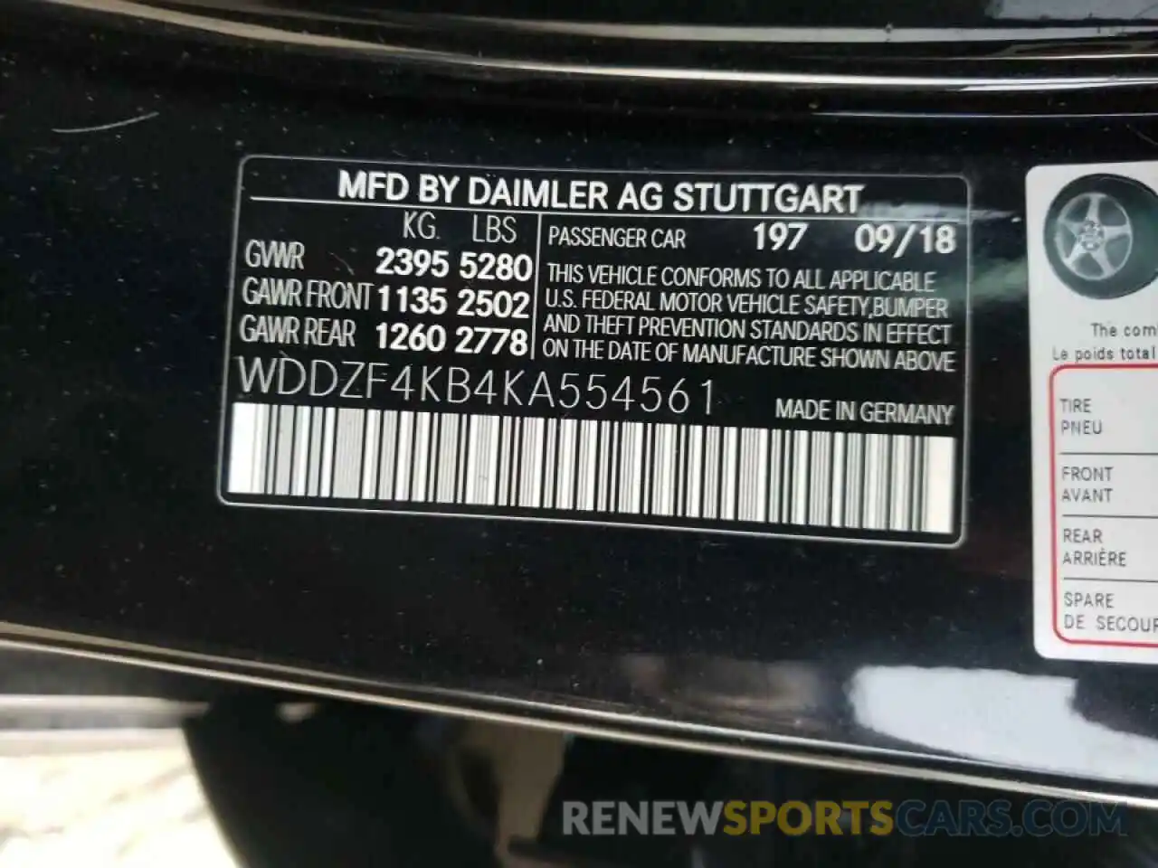 10 Photograph of a damaged car WDDZF4KB4KA554561 MERCEDES-BENZ E-CLASS 2019