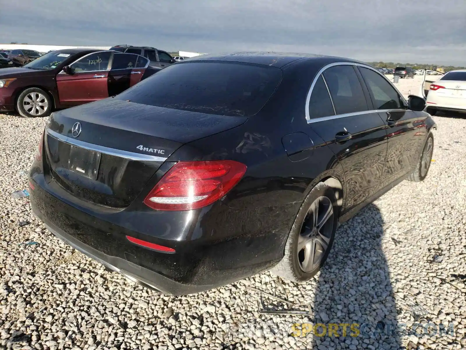 4 Фотография поврежденного автомобиля WDDZF4KB4KA581016 MERCEDES-BENZ E-CLASS 2019