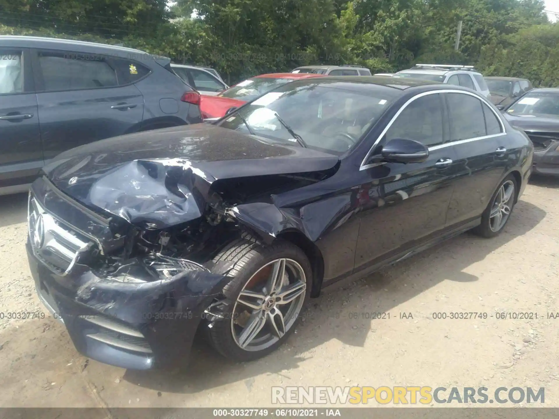 2 Photograph of a damaged car WDDZF4KB4KA588211 MERCEDES-BENZ E-CLASS 2019