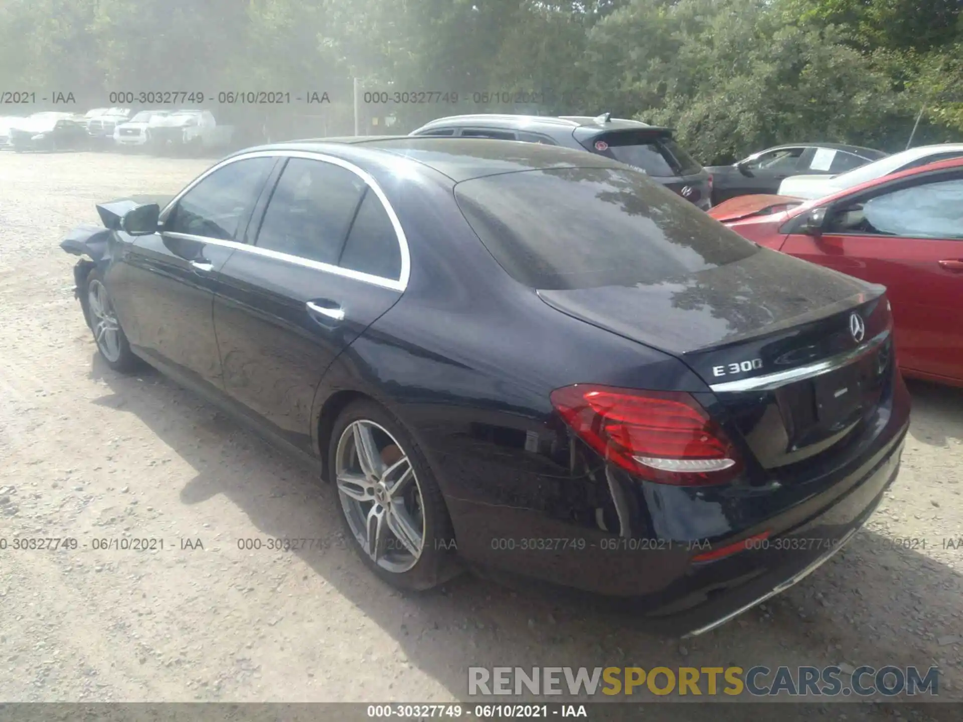 3 Photograph of a damaged car WDDZF4KB4KA588211 MERCEDES-BENZ E-CLASS 2019