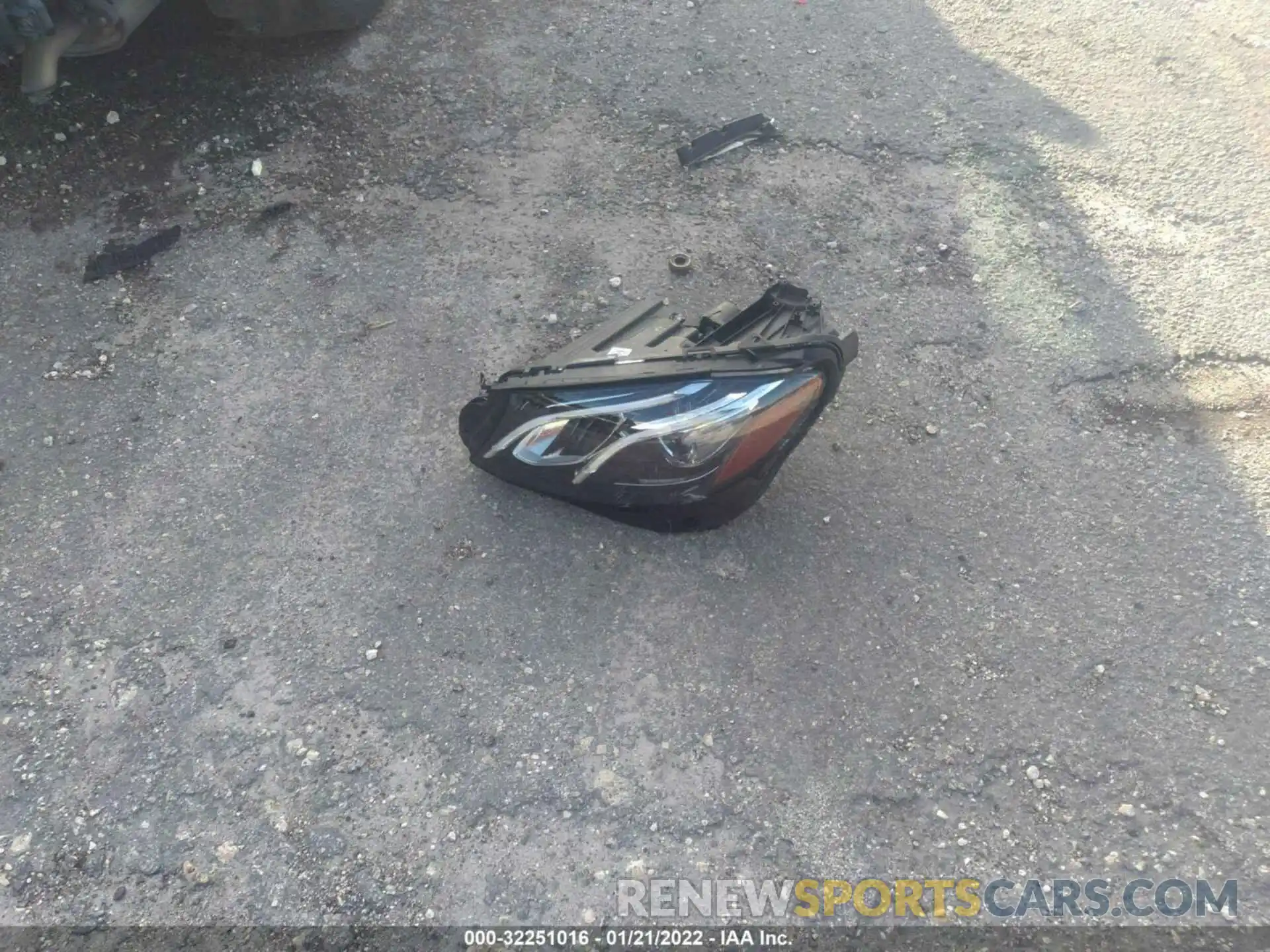 11 Photograph of a damaged car WDDZF4KB4KA615293 MERCEDES-BENZ E-CLASS 2019