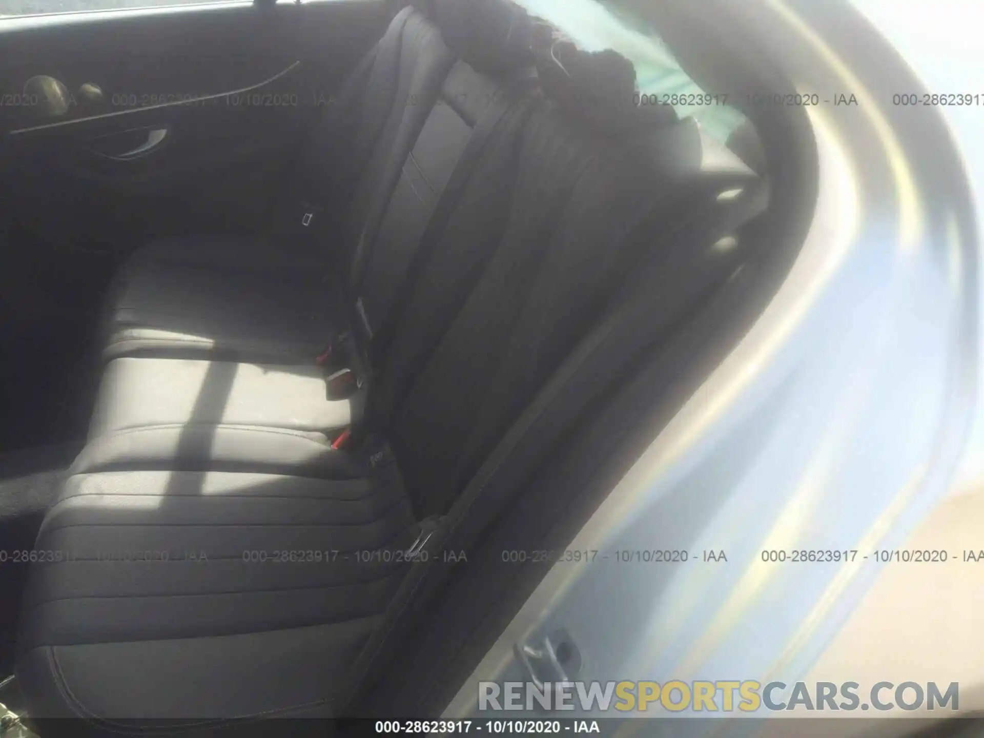 8 Photograph of a damaged car WDDZF4KB4KA620641 MERCEDES-BENZ E-CLASS 2019