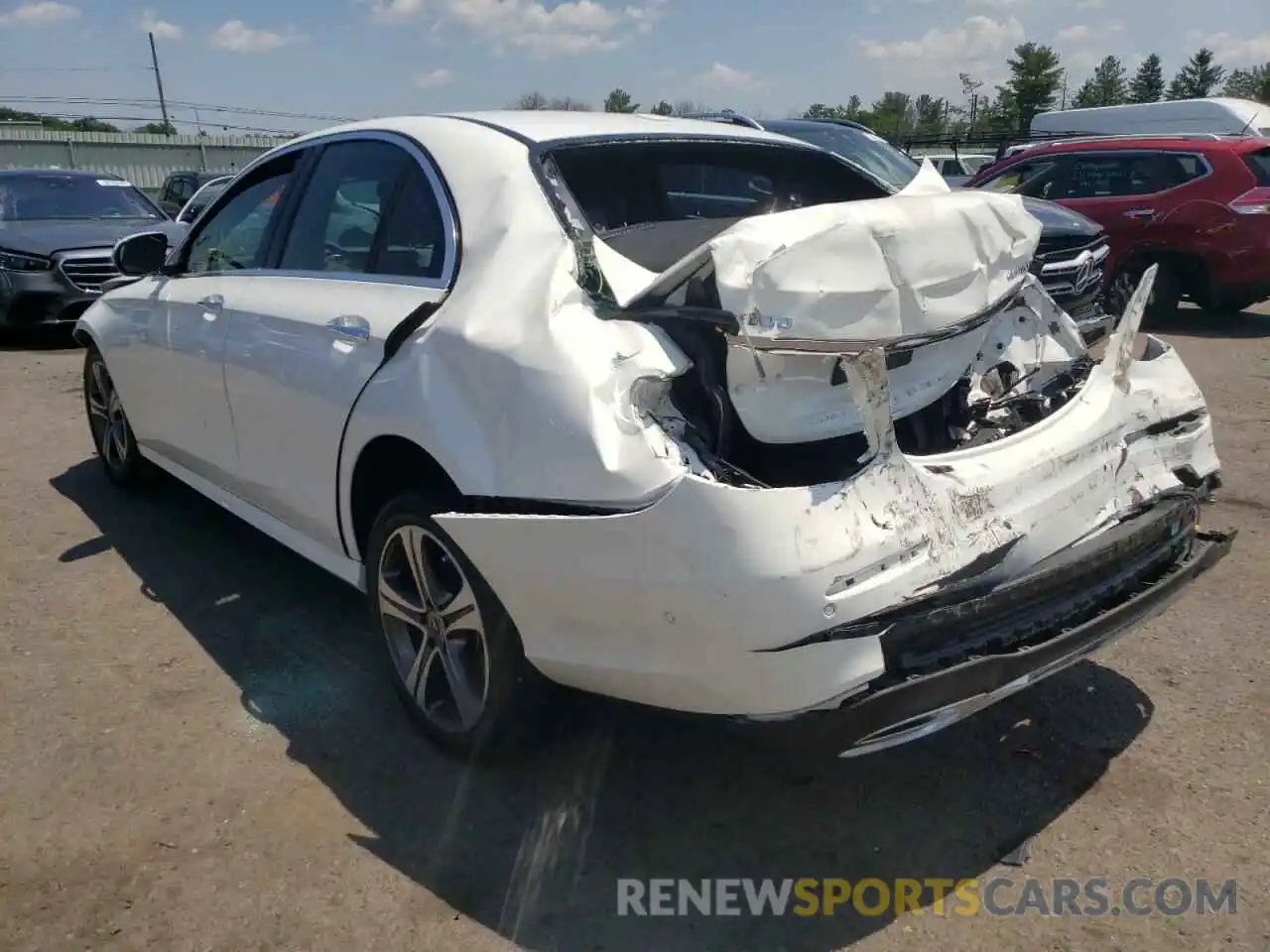 3 Photograph of a damaged car WDDZF4KB4KA626097 MERCEDES-BENZ E-CLASS 2019