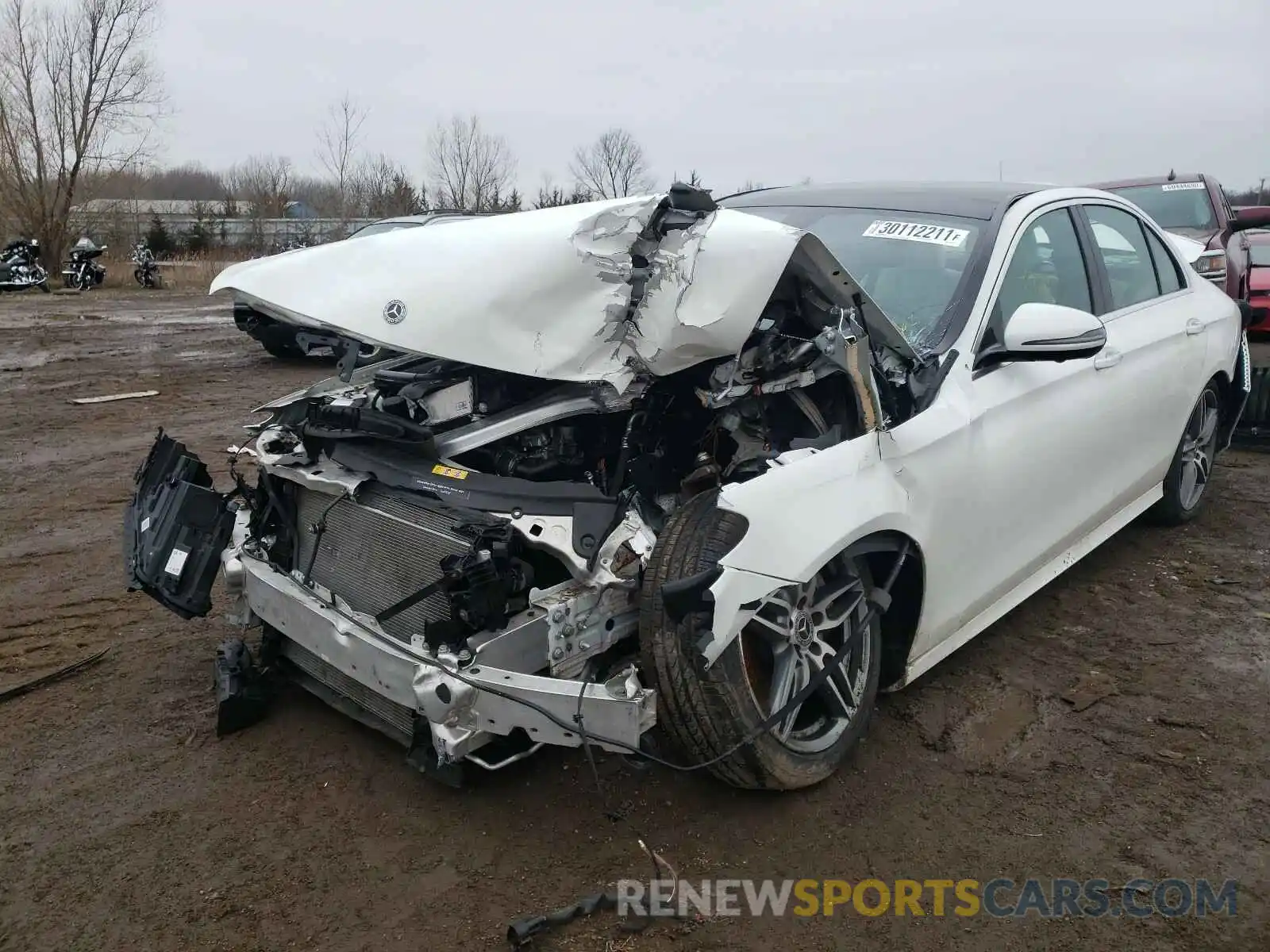 2 Photograph of a damaged car WDDZF4KB4KA657964 MERCEDES-BENZ E CLASS 2019