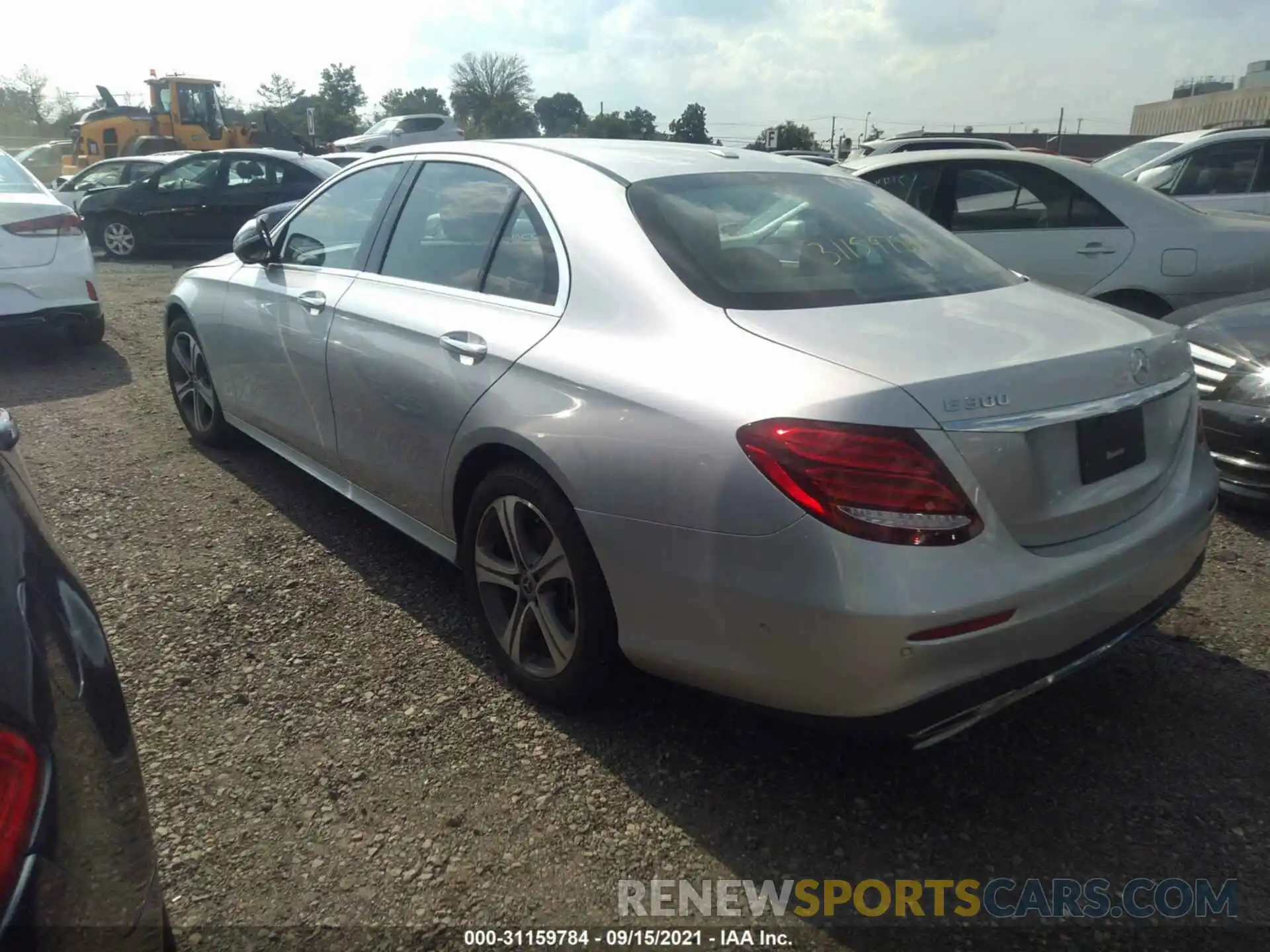 3 Photograph of a damaged car WDDZF4KB5KA500881 MERCEDES-BENZ E-CLASS 2019