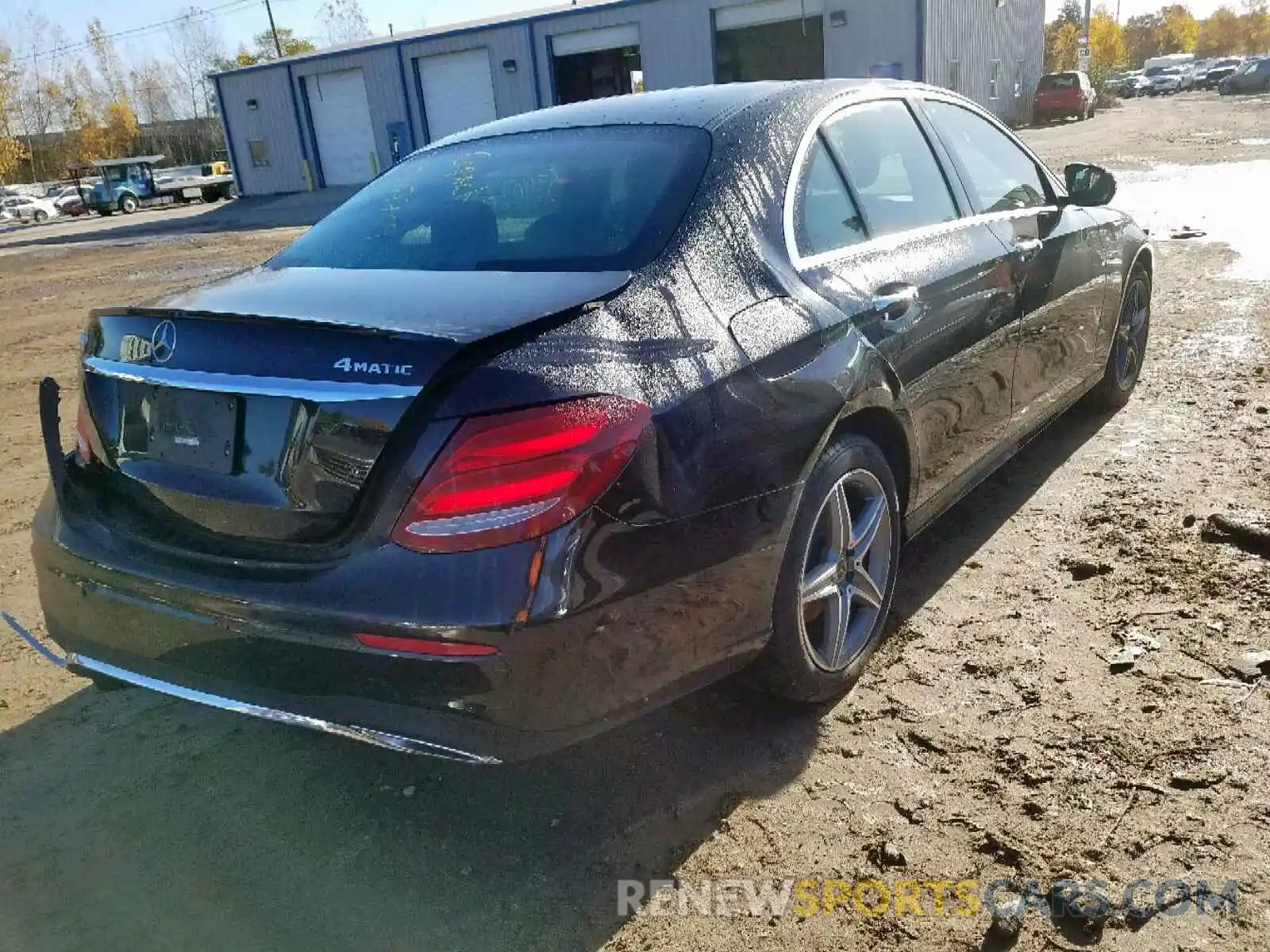 4 Photograph of a damaged car WDDZF4KB5KA518569 MERCEDES-BENZ E CLASS 2019