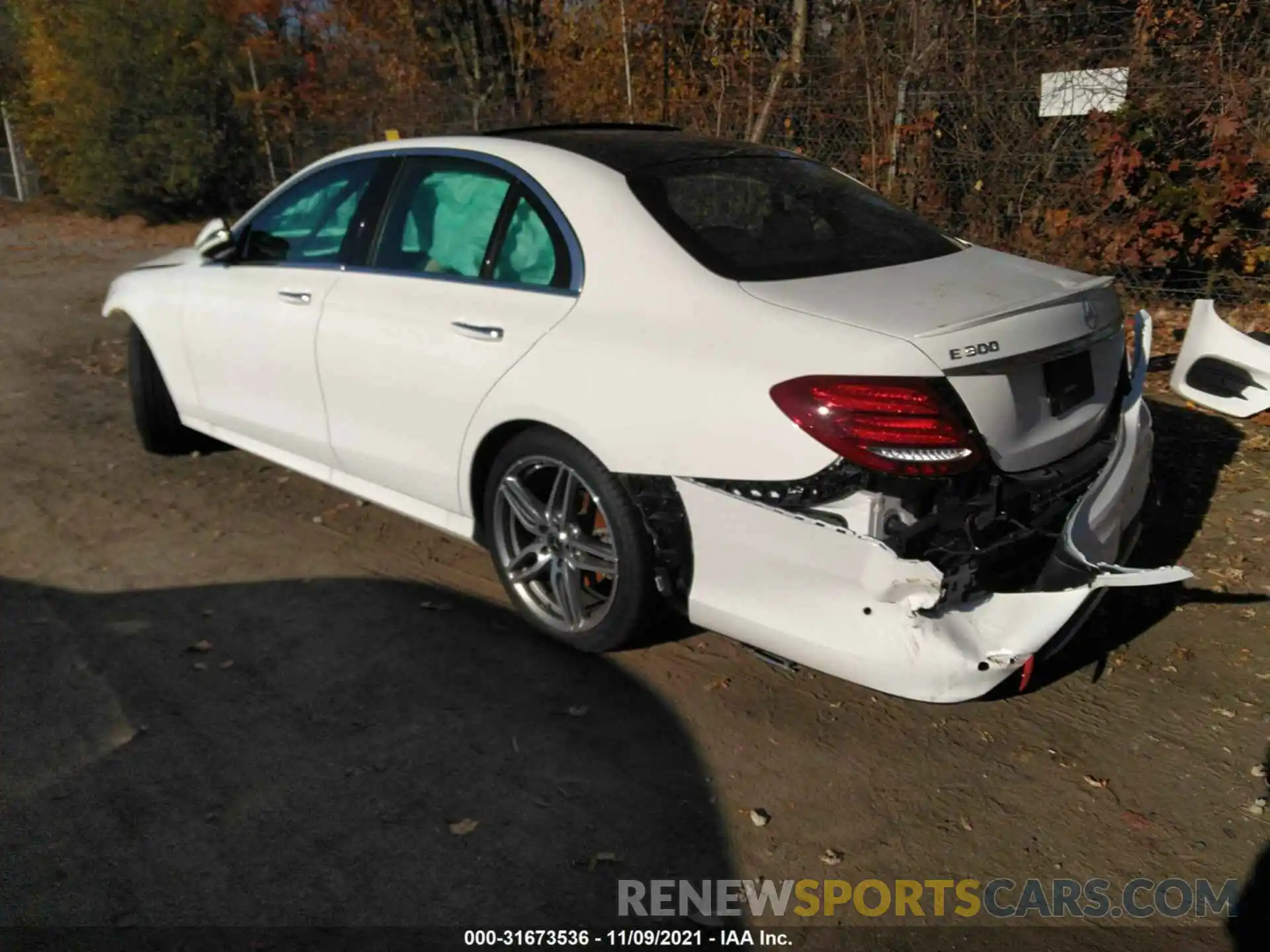 3 Photograph of a damaged car WDDZF4KB5KA558733 MERCEDES-BENZ E-CLASS 2019