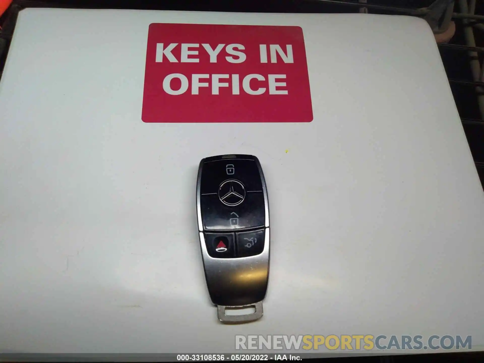 11 Photograph of a damaged car WDDZF4KB5KA585446 MERCEDES-BENZ E-CLASS 2019