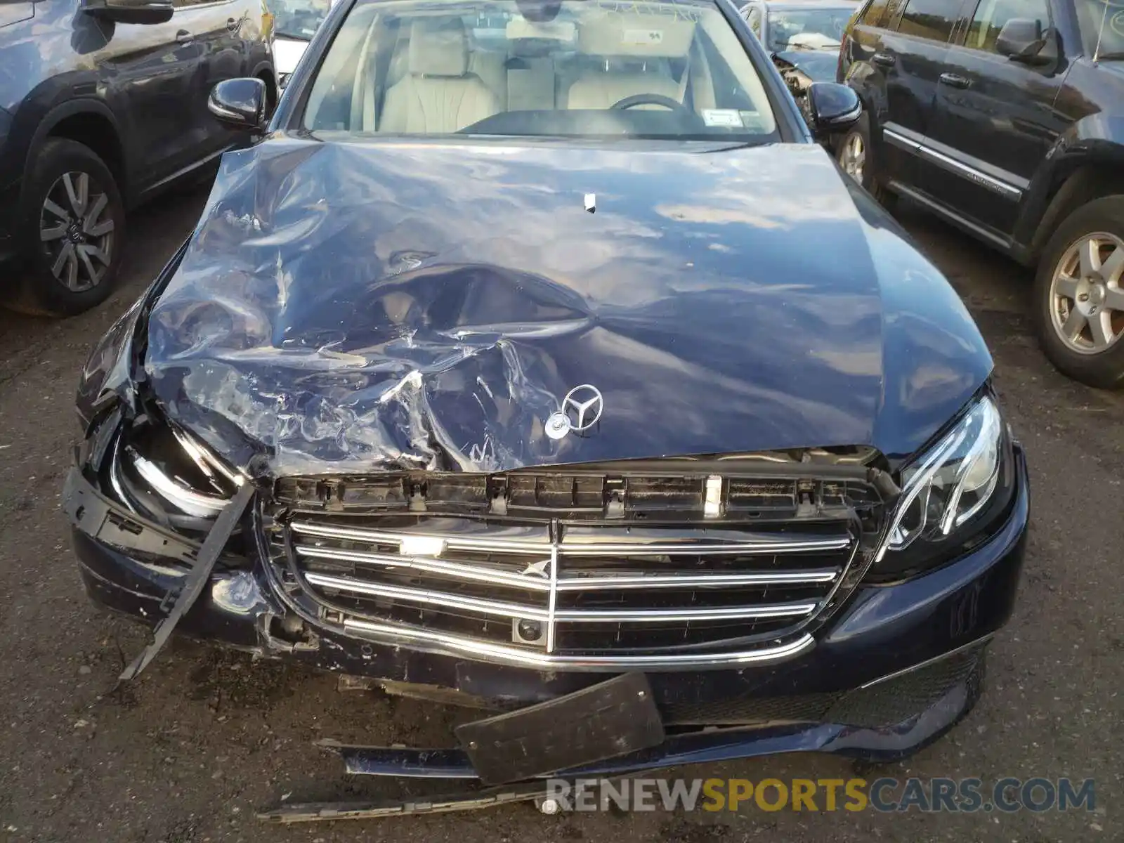 7 Photograph of a damaged car WDDZF4KB5KA588959 MERCEDES-BENZ E-CLASS 2019