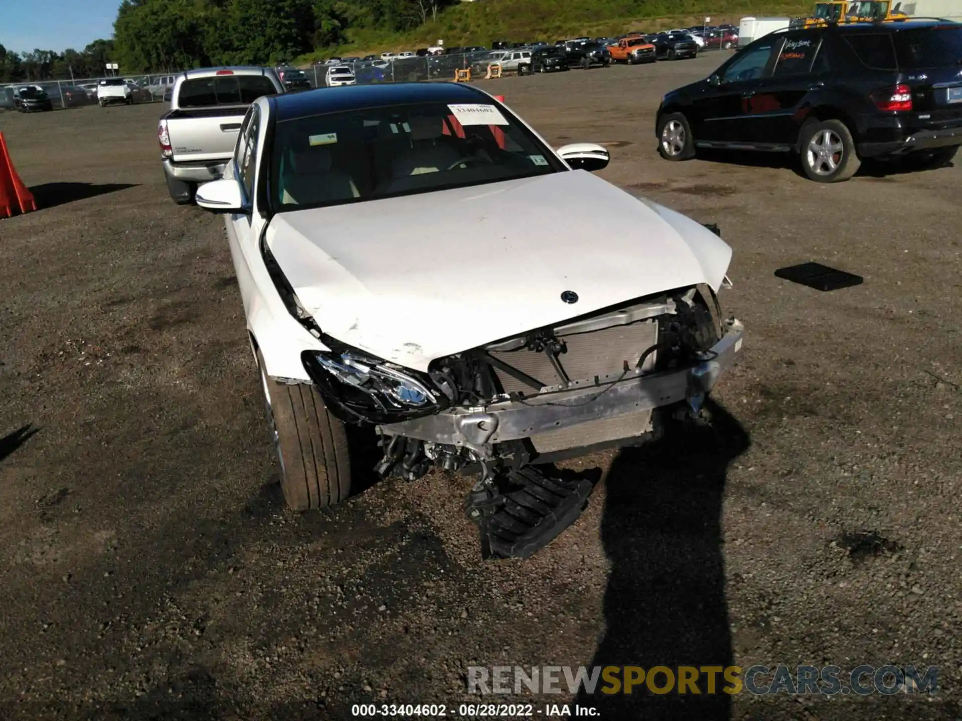 6 Photograph of a damaged car WDDZF4KB5KA619062 MERCEDES-BENZ E-CLASS 2019