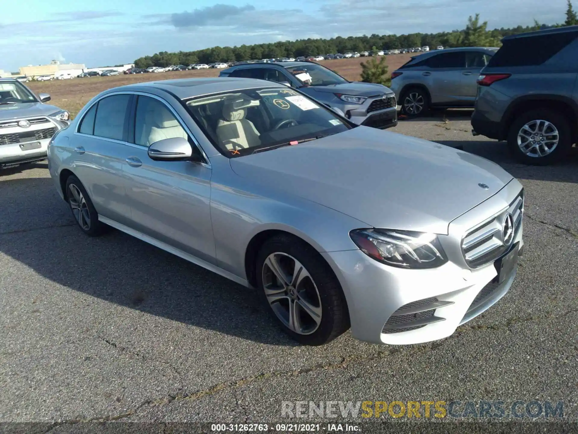 1 Photograph of a damaged car WDDZF4KB5KA640994 MERCEDES-BENZ E-CLASS 2019