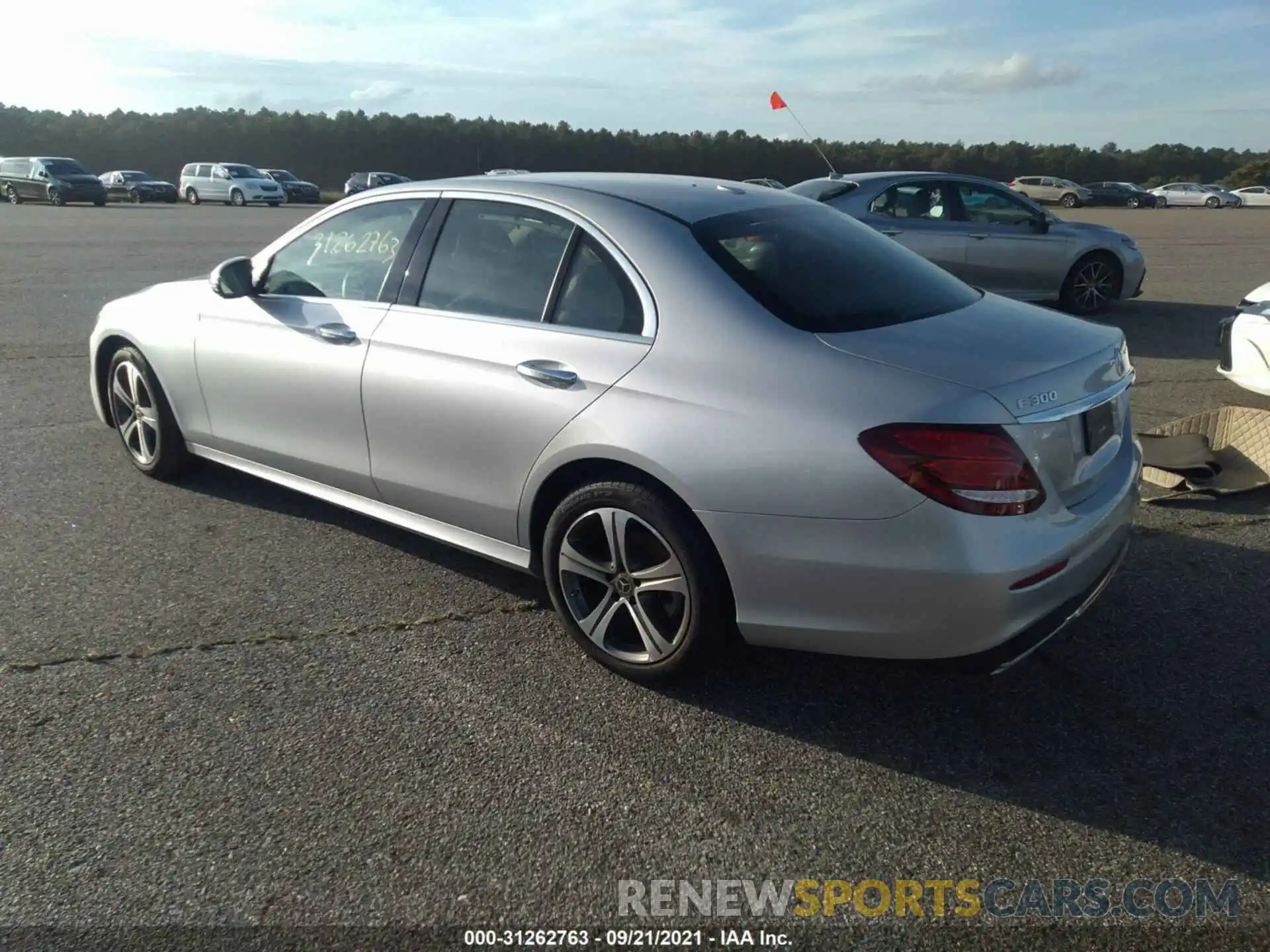 3 Photograph of a damaged car WDDZF4KB5KA640994 MERCEDES-BENZ E-CLASS 2019