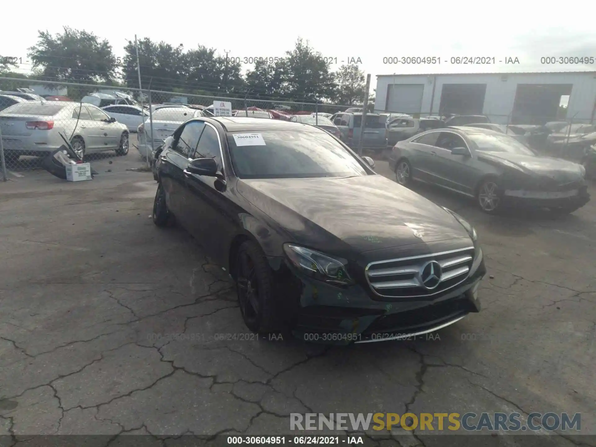 1 Photograph of a damaged car WDDZF4KB6KA489549 MERCEDES-BENZ E-CLASS 2019