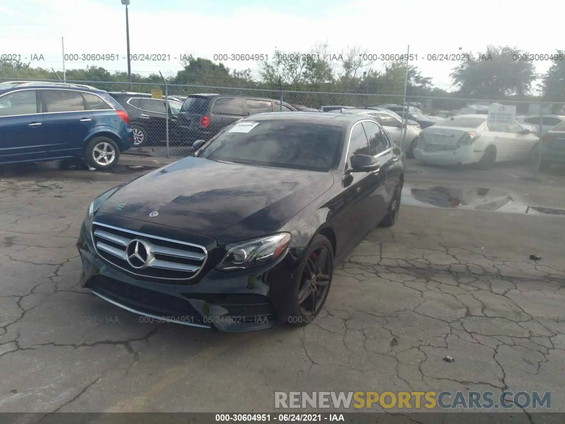 2 Photograph of a damaged car WDDZF4KB6KA489549 MERCEDES-BENZ E-CLASS 2019