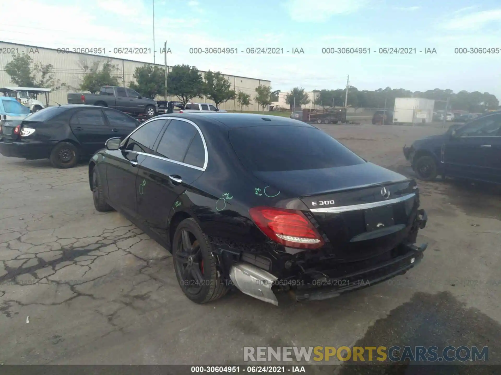 3 Photograph of a damaged car WDDZF4KB6KA489549 MERCEDES-BENZ E-CLASS 2019