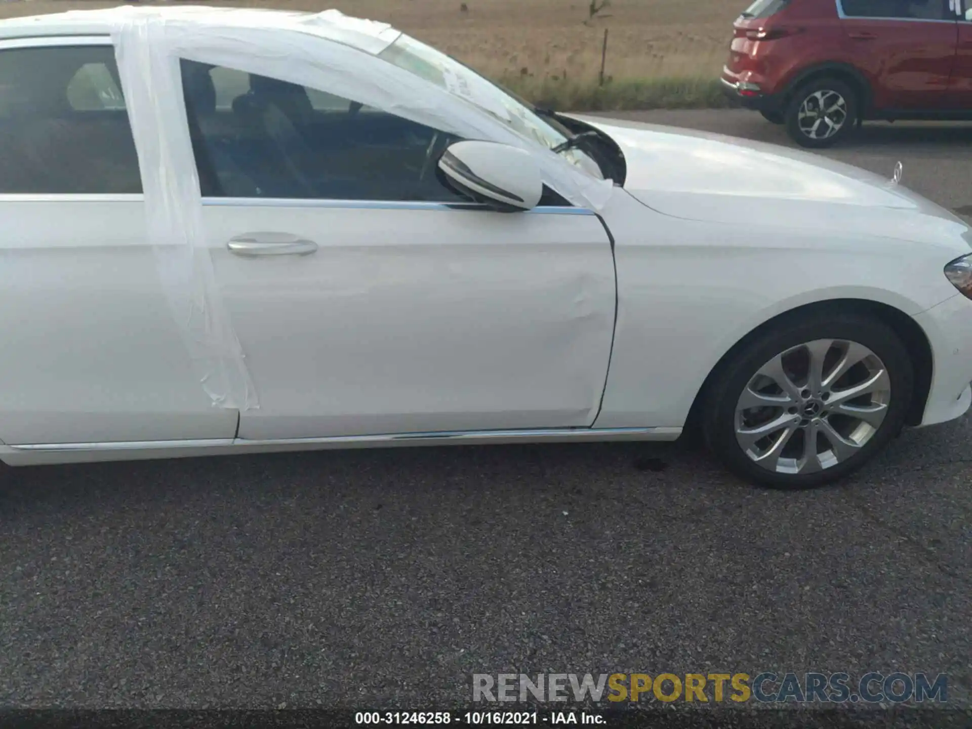 6 Photograph of a damaged car WDDZF4KB6KA506169 MERCEDES-BENZ E-CLASS 2019