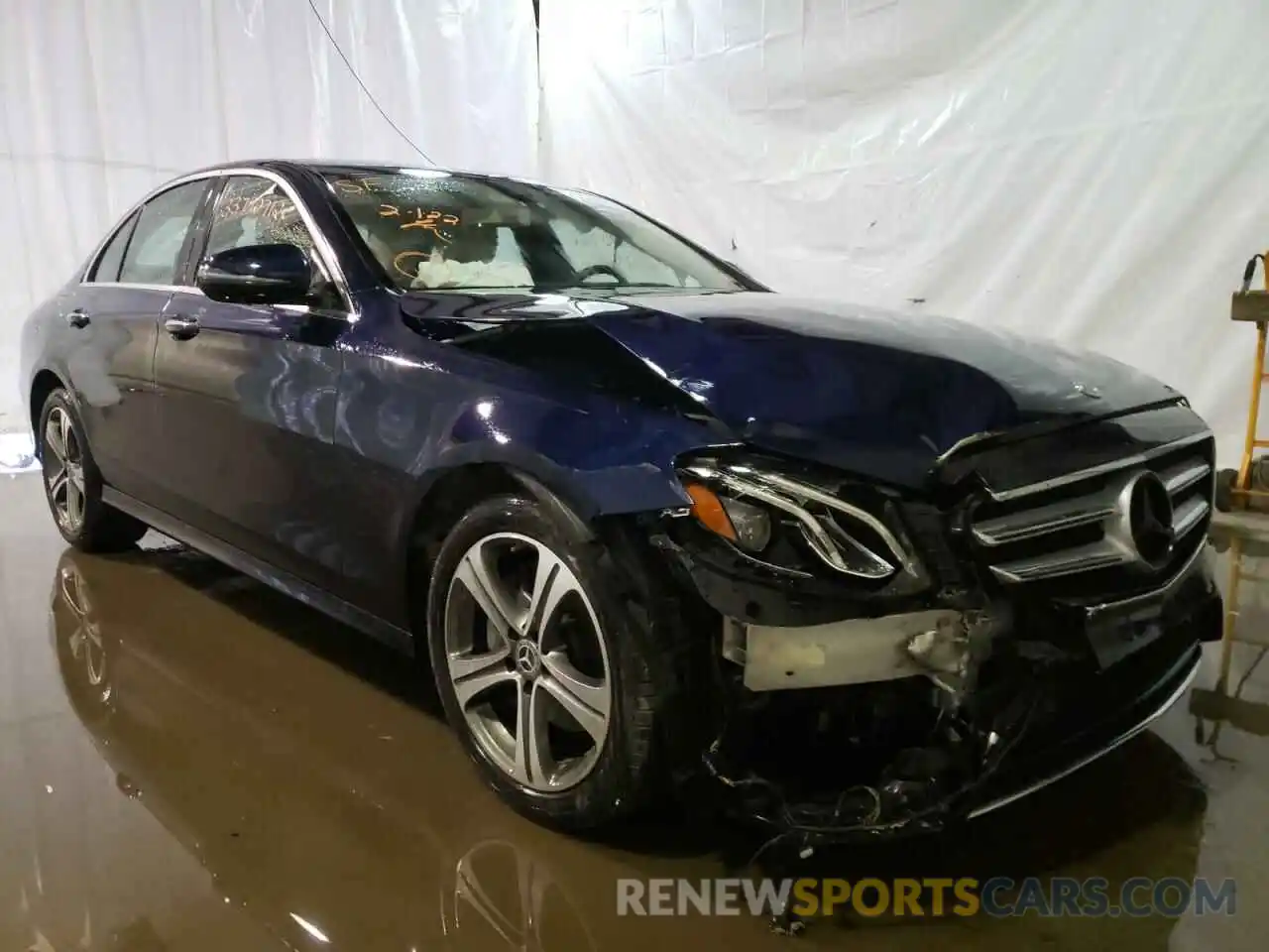 1 Photograph of a damaged car WDDZF4KB6KA557333 MERCEDES-BENZ E-CLASS 2019