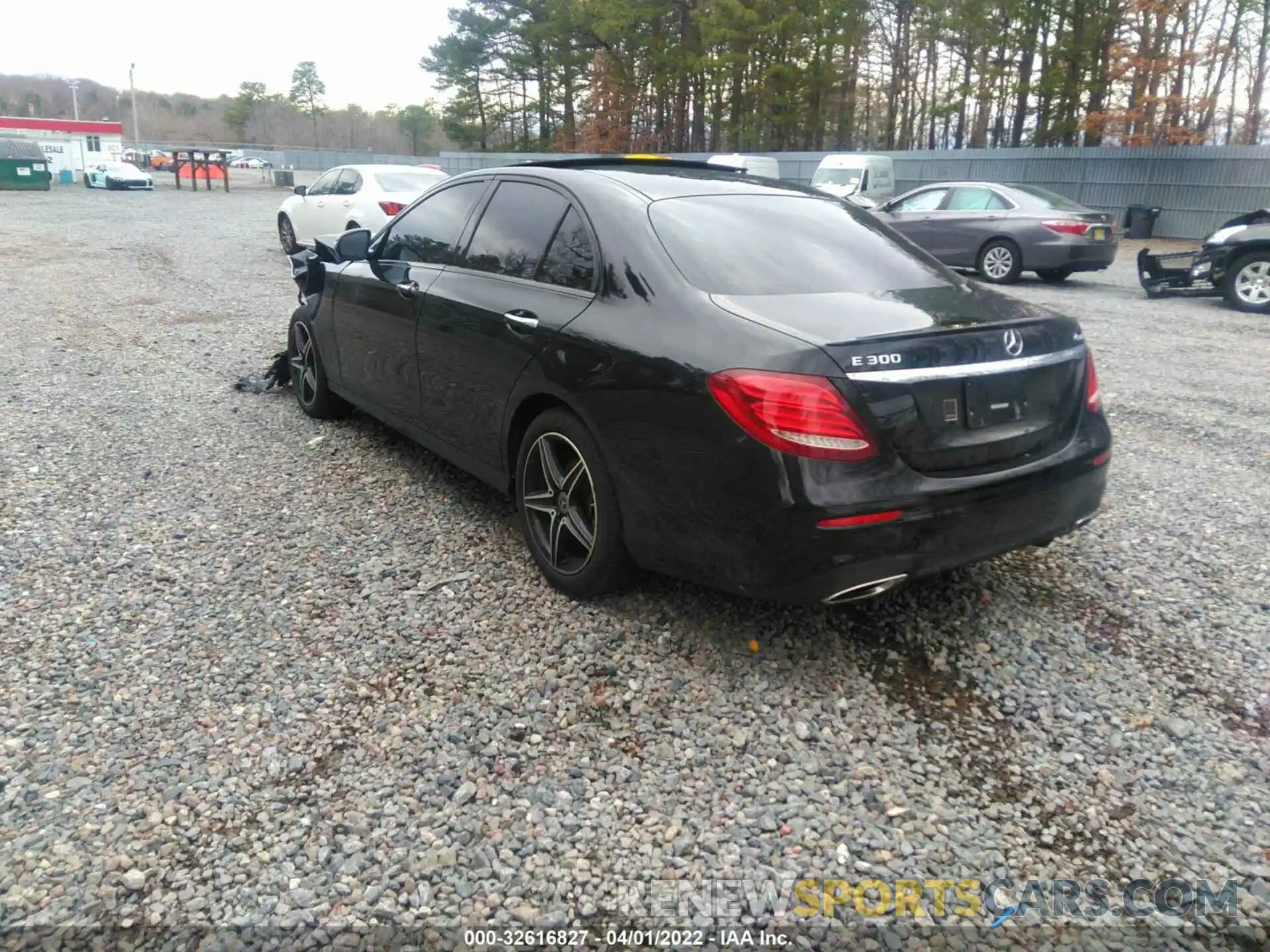 3 Photograph of a damaged car WDDZF4KB6KA567943 MERCEDES-BENZ E-CLASS 2019