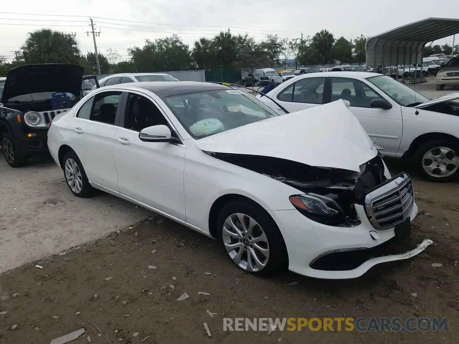 1 Photograph of a damaged car WDDZF4KB7KA515236 MERCEDES-BENZ E CLASS 2019