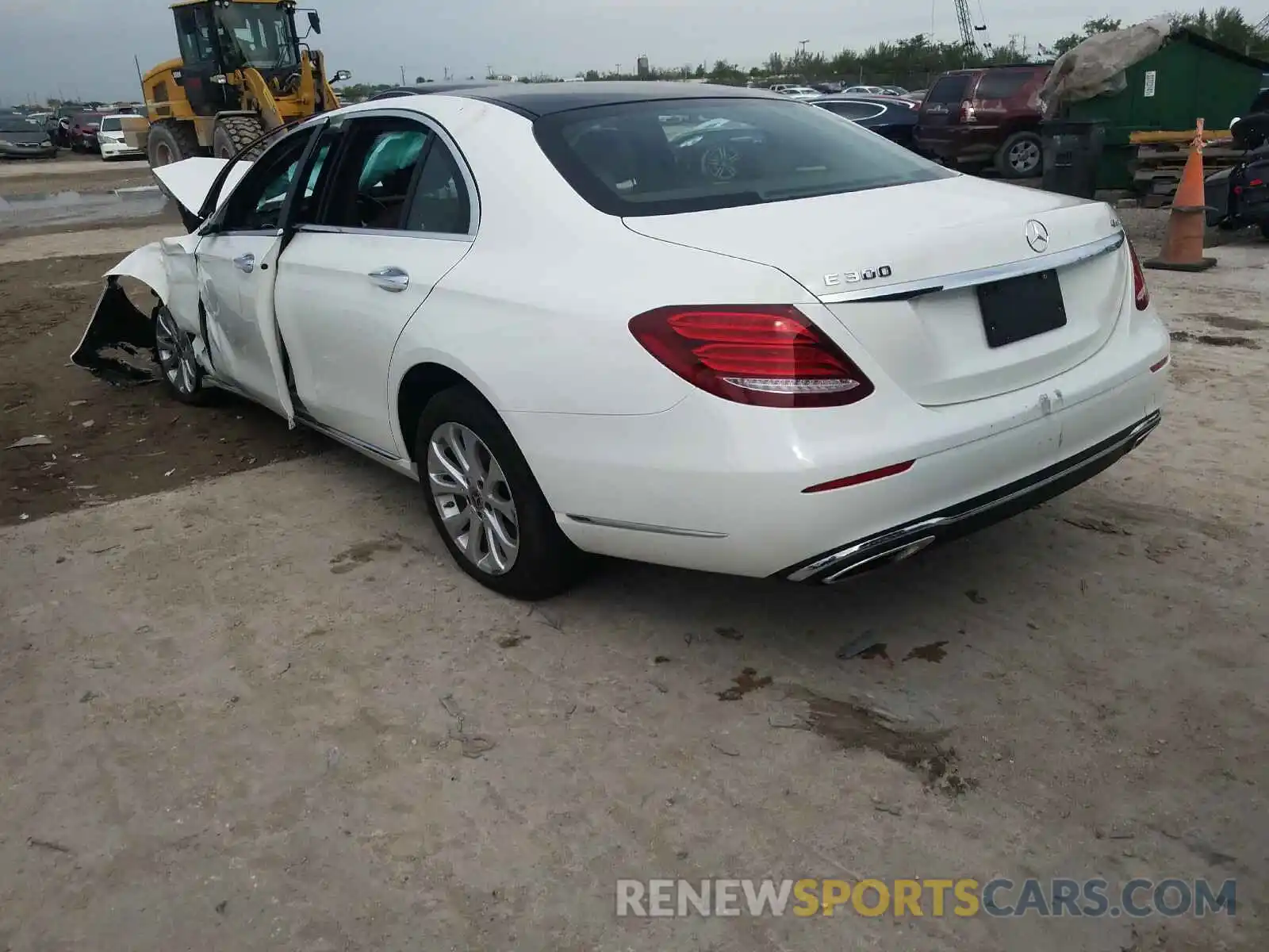 3 Photograph of a damaged car WDDZF4KB7KA515236 MERCEDES-BENZ E CLASS 2019